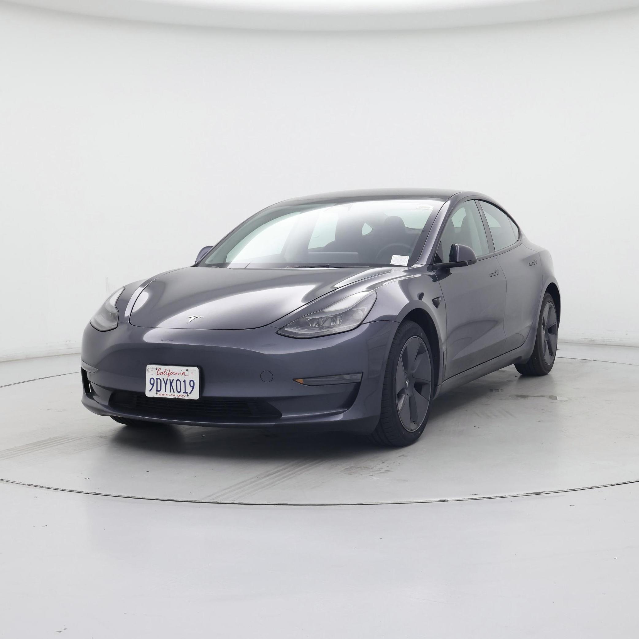 Thumbnail: 2023 Tesla Model 3 - 4