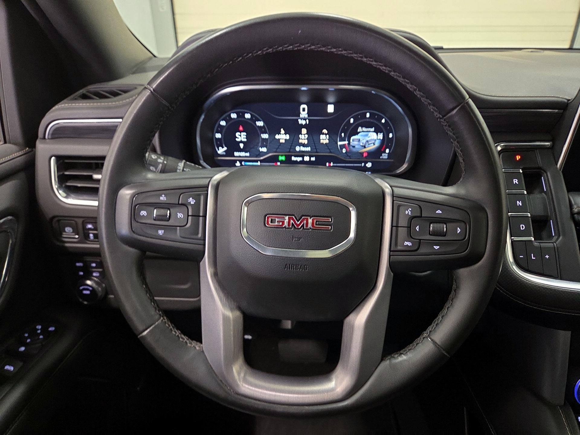 Thumbnail: 2023 GMC Yukon - 10