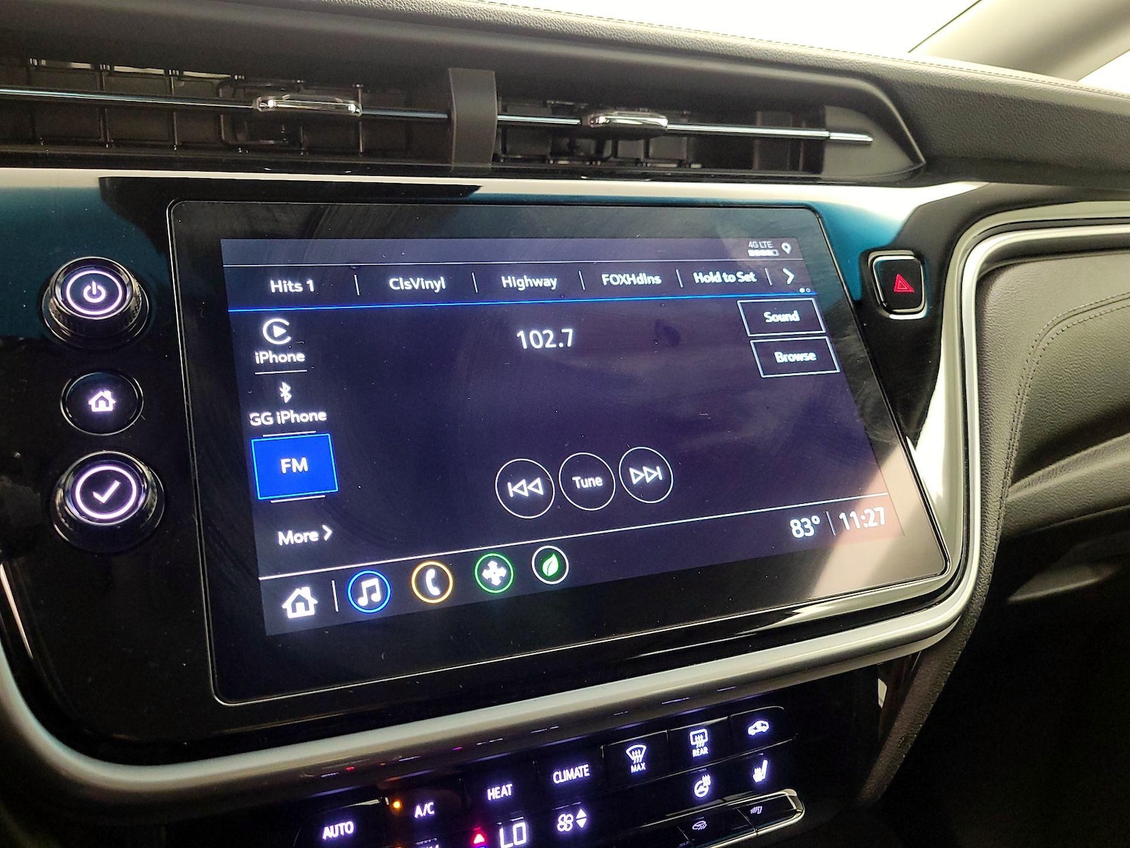 2023 Chevrolet Bolt EV 2LT - Photo 16