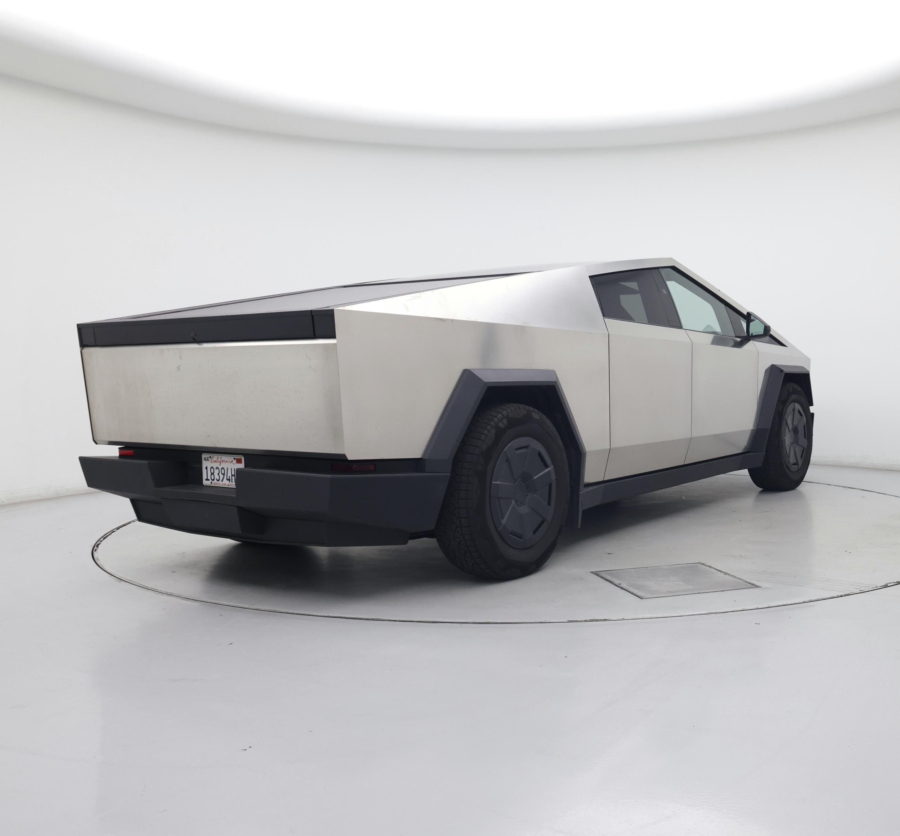 Thumbnail: 2025 Tesla Cybertruck - 8