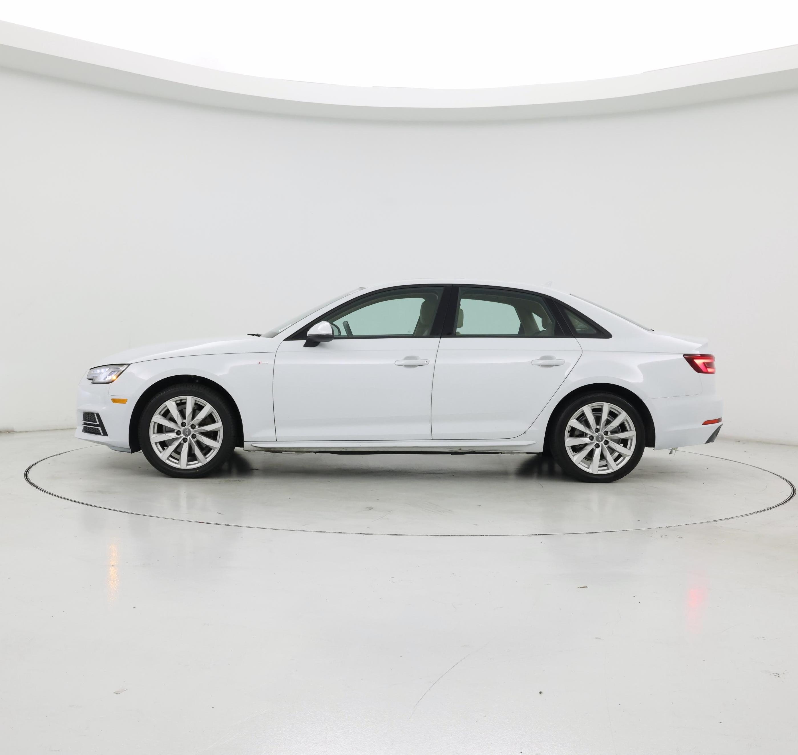 Thumbnail: 2018 Audi A4 - 3