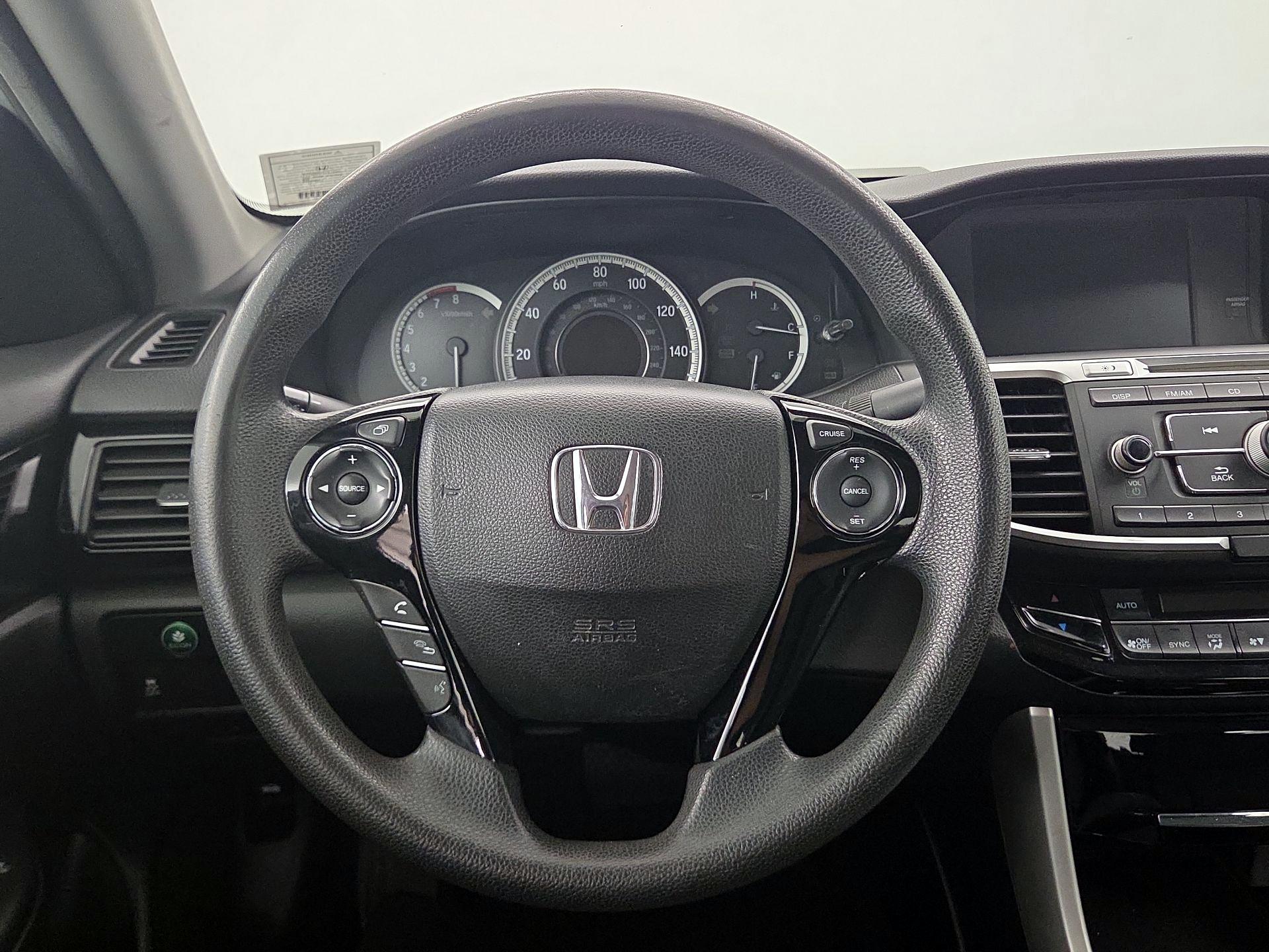 Thumbnail: 2016 Honda Accord - 10