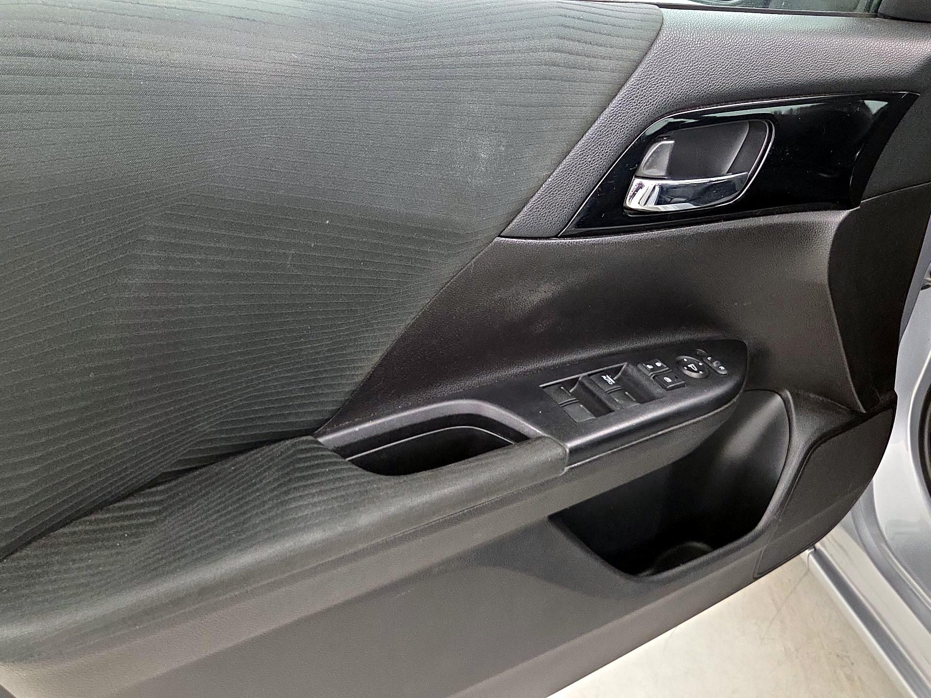 Thumbnail: 2016 Honda Accord - 12