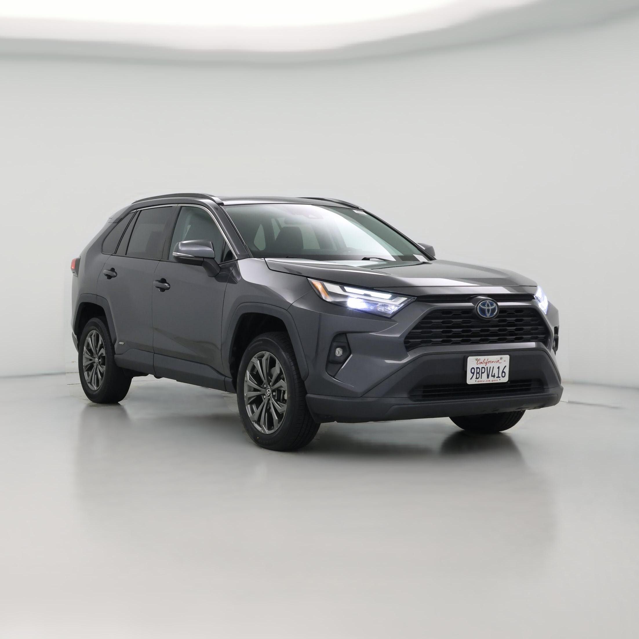 Thumbnail: 2022 Toyota RAV4 - 1