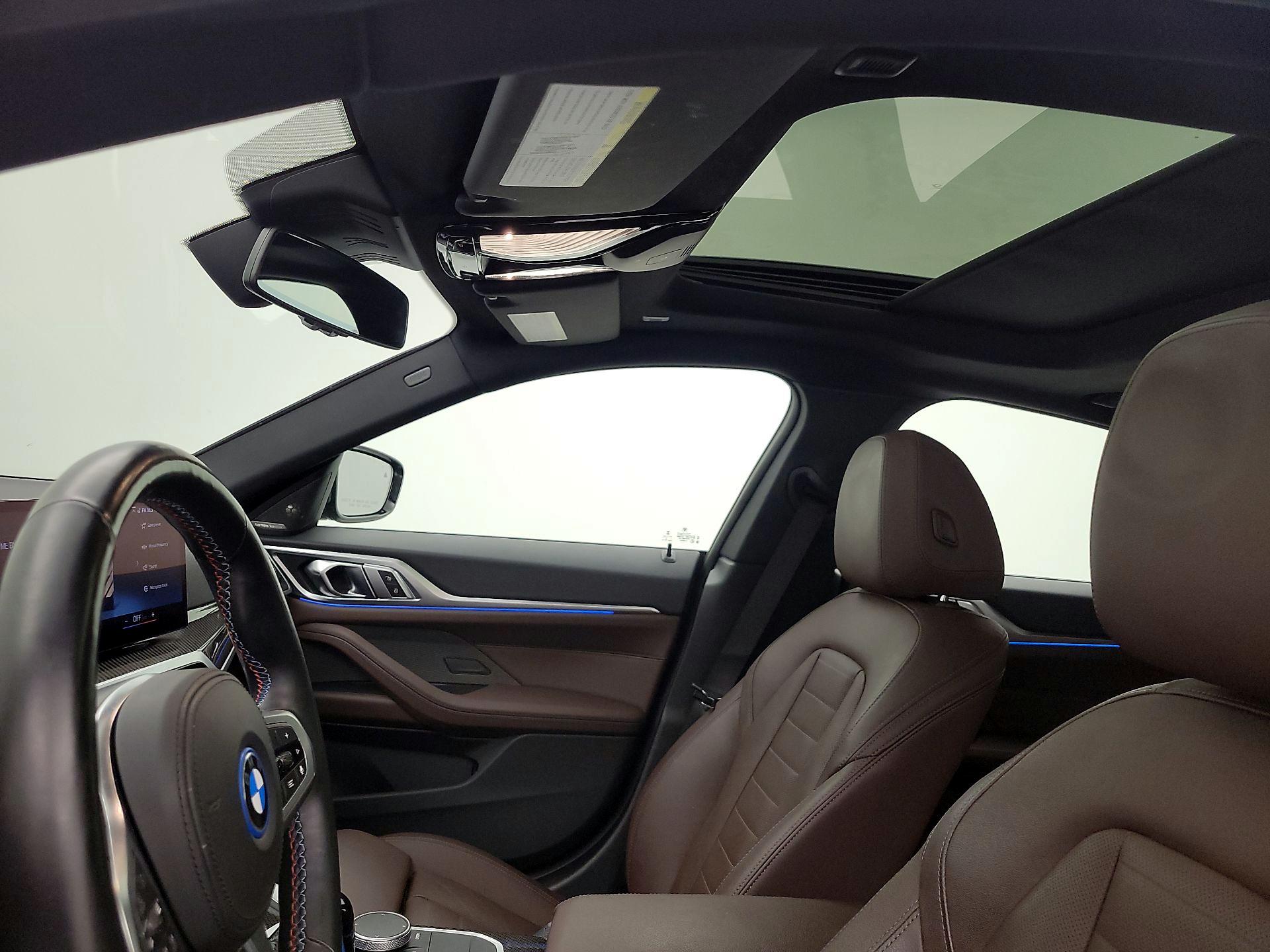 Thumbnail: 2023 BMW i4 - 20