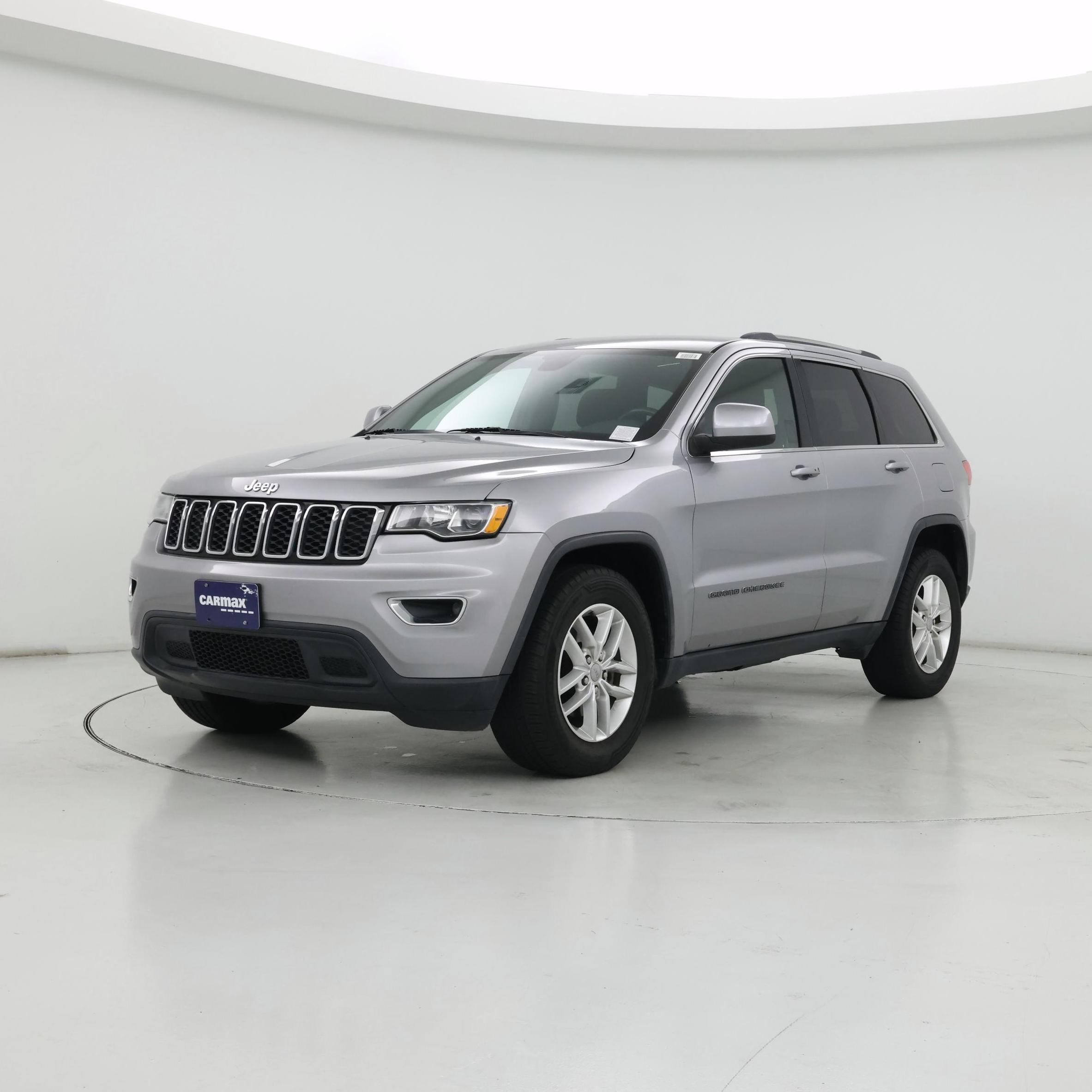 Thumbnail: 2017 Jeep Grand Cherokee - 4