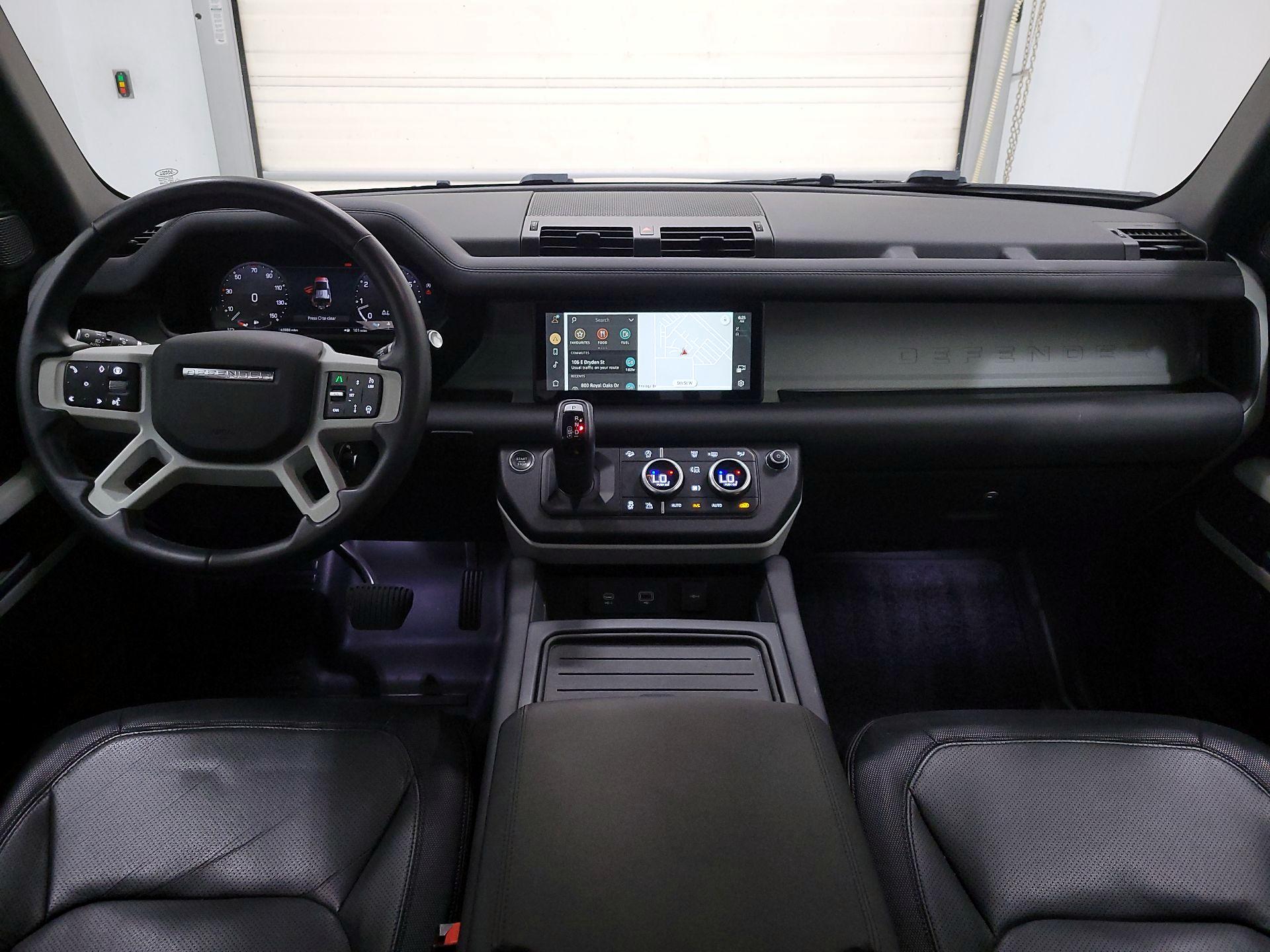 Thumbnail: 2024 Land Rover Defender - 9