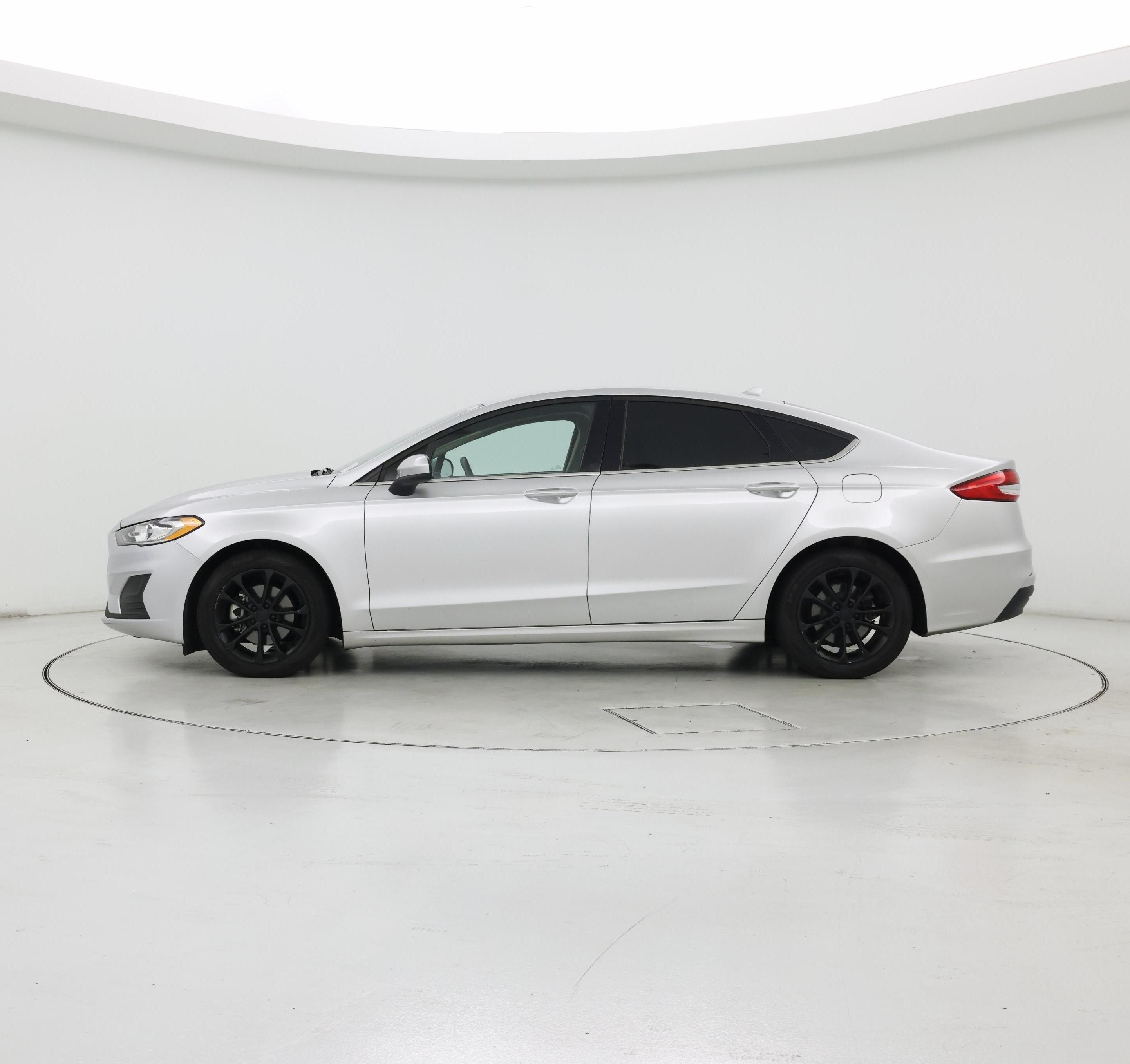Thumbnail: 2019 Ford Fusion - 3