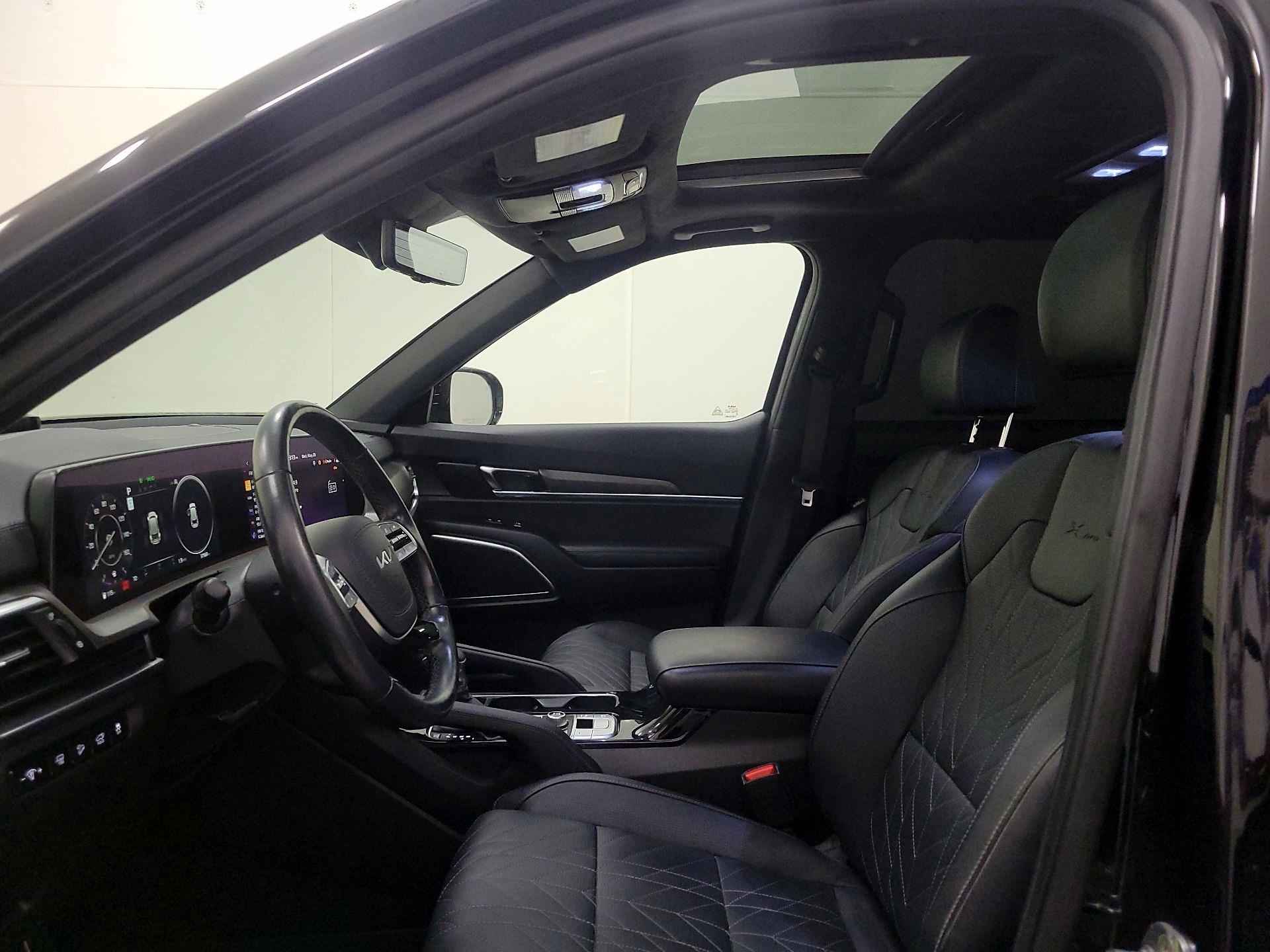 Thumbnail: 2023 Kia Telluride - 19