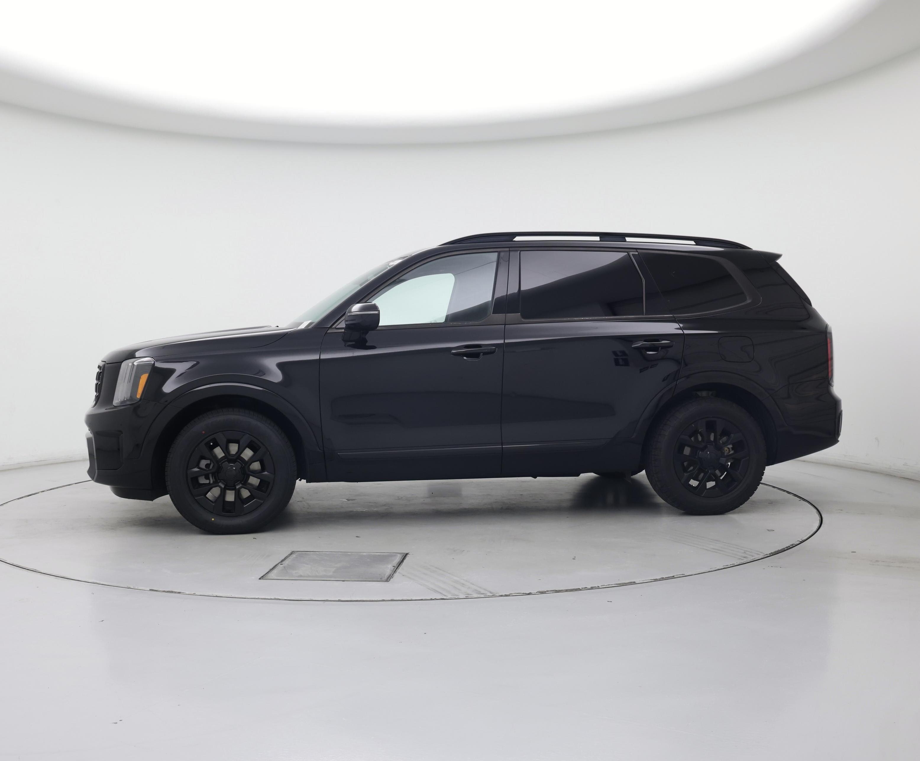 Thumbnail: 2023 Kia Telluride - 3