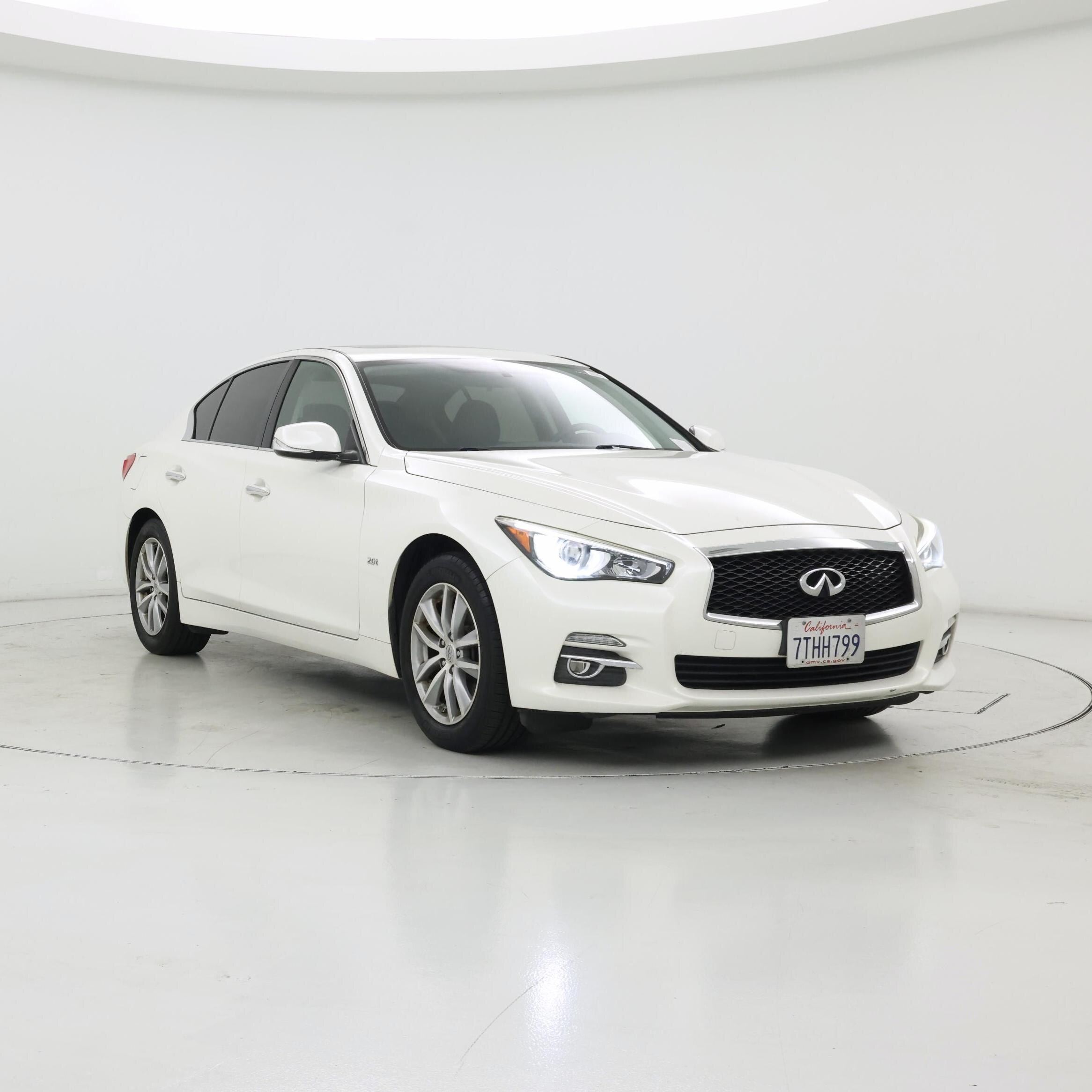 White 2016 INFINITI Q50 Sedan  Automatic