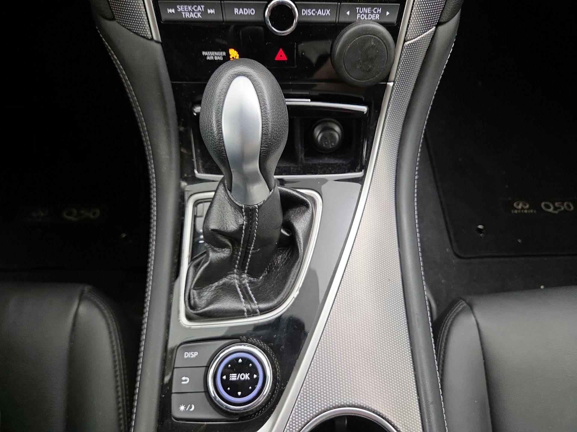 Thumbnail: 2016 INFINITI Q50 - 17
