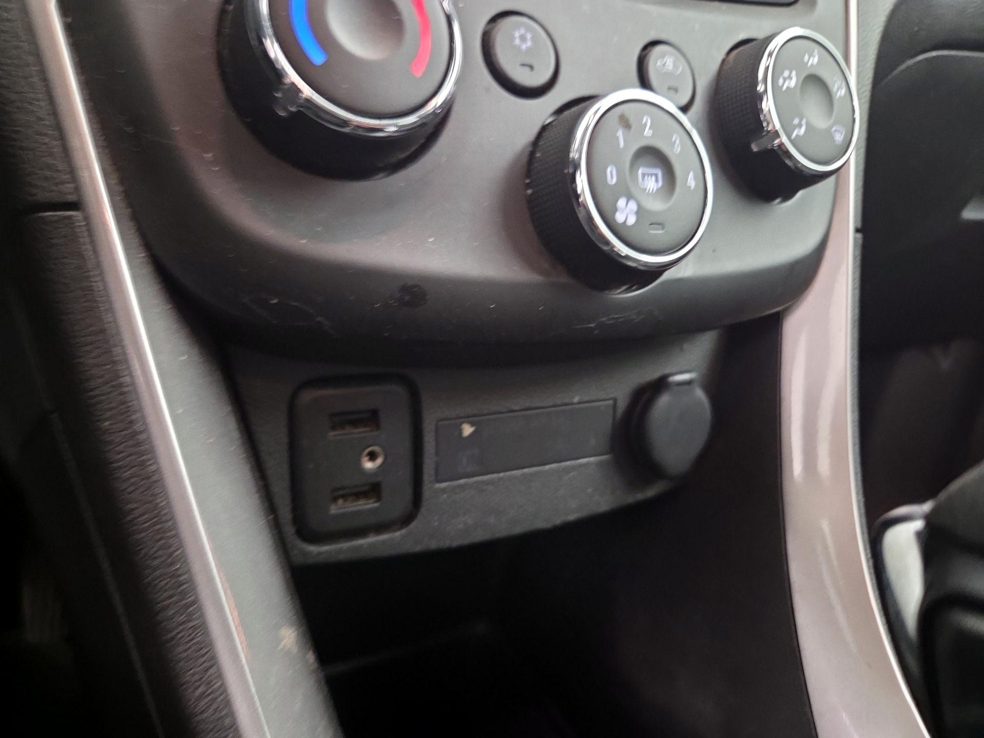 Thumbnail: 2022 Chevrolet Trax - 18