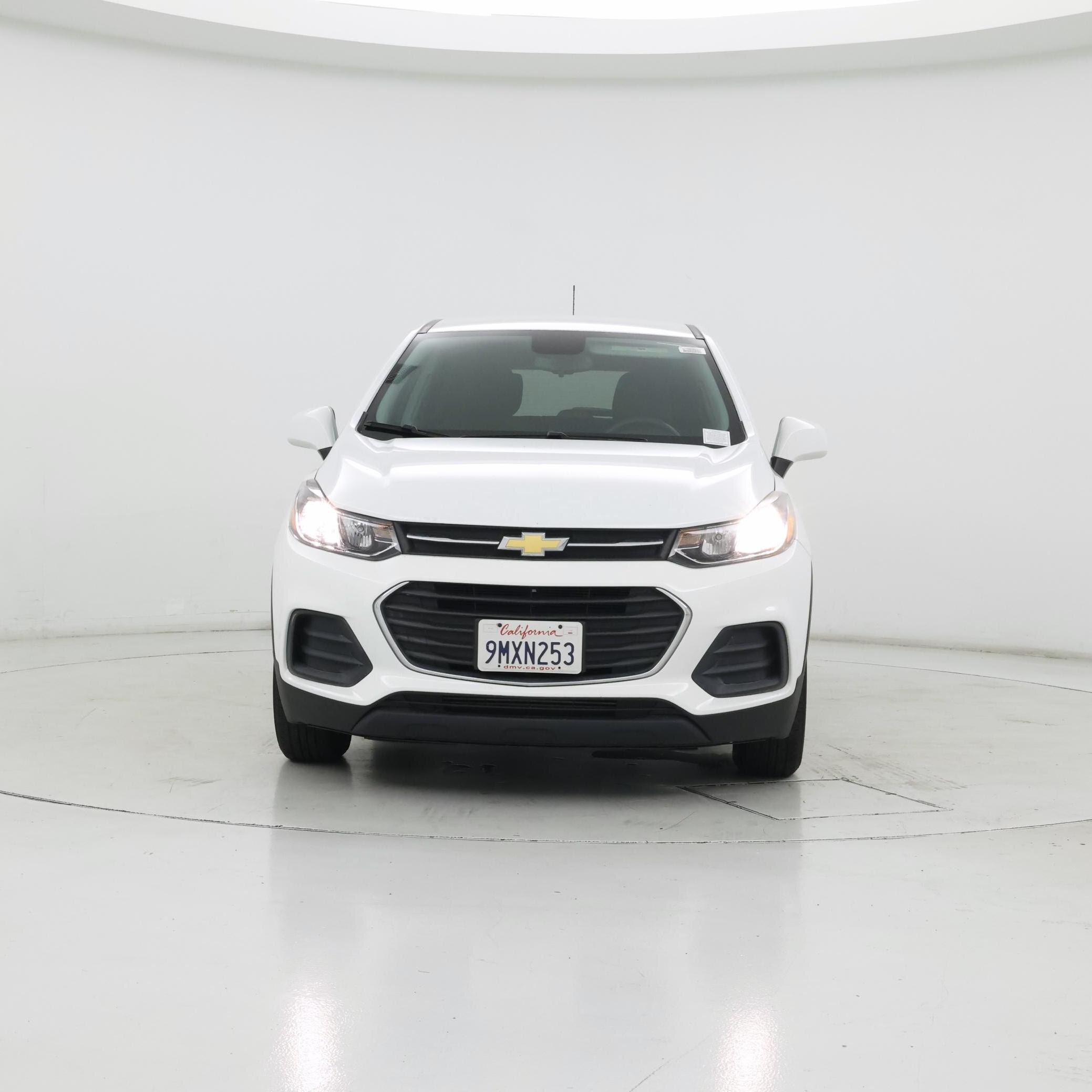 Thumbnail: 2022 Chevrolet Trax - 5