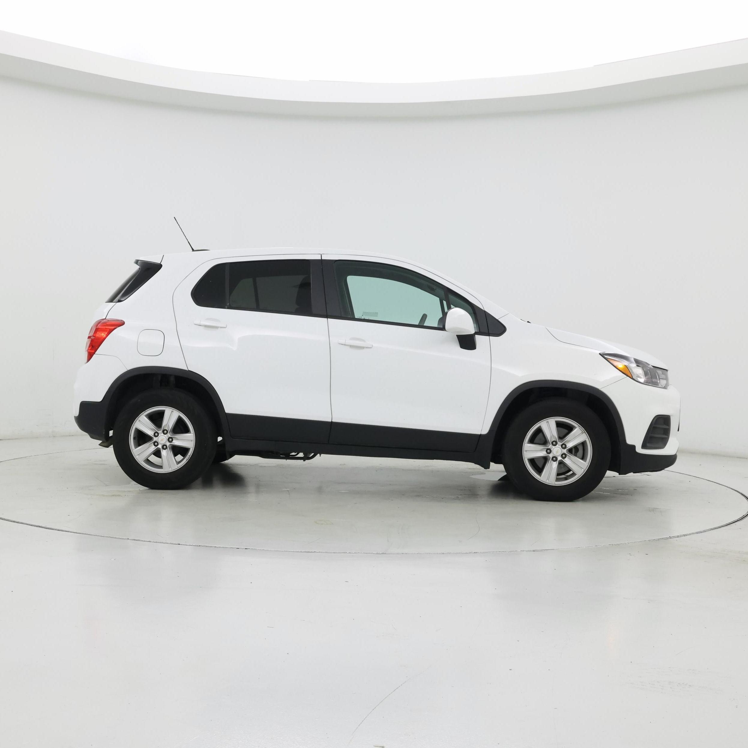Thumbnail: 2022 Chevrolet Trax - 7