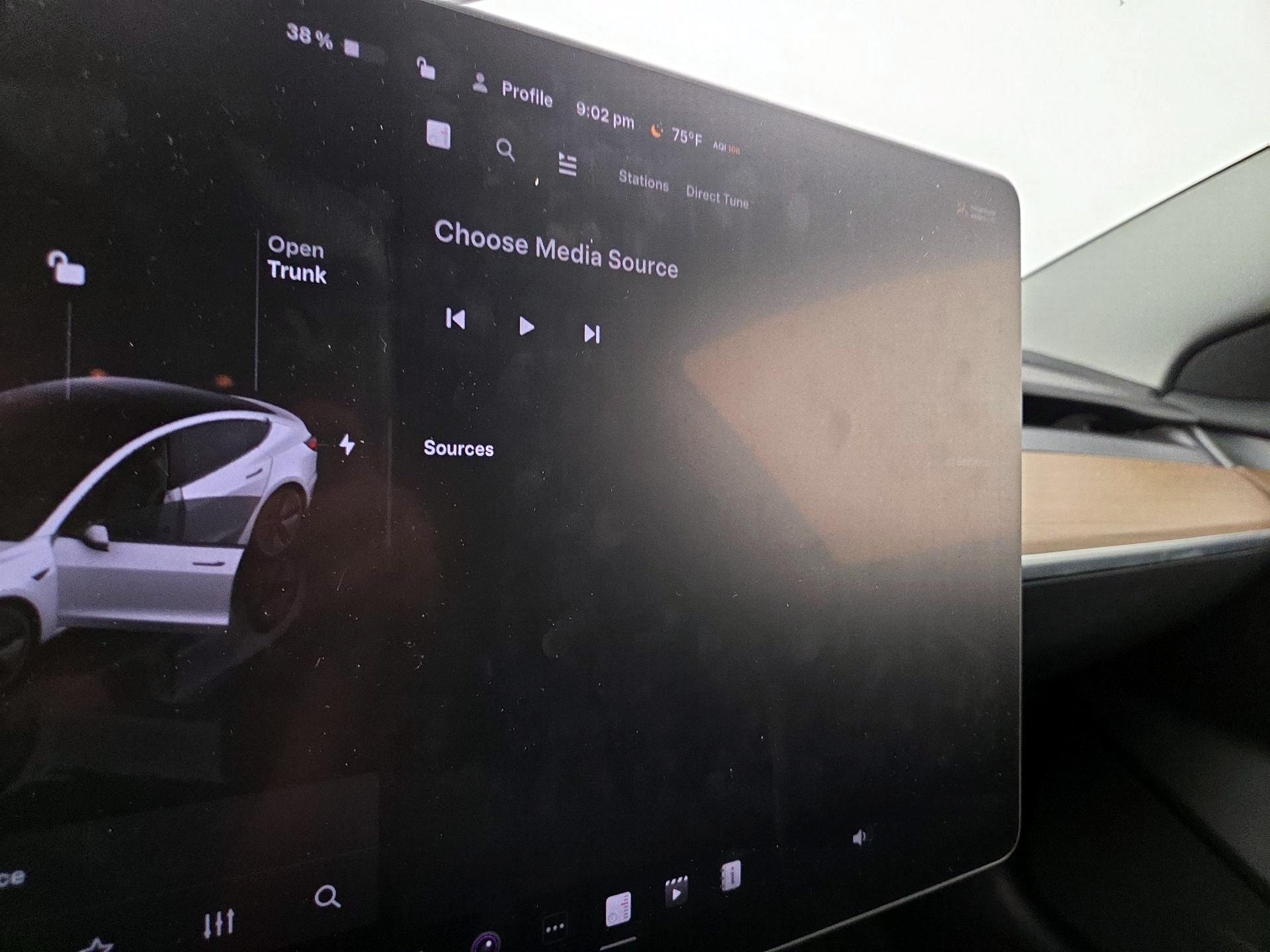 Thumbnail: 2023 Tesla Model 3 - 15