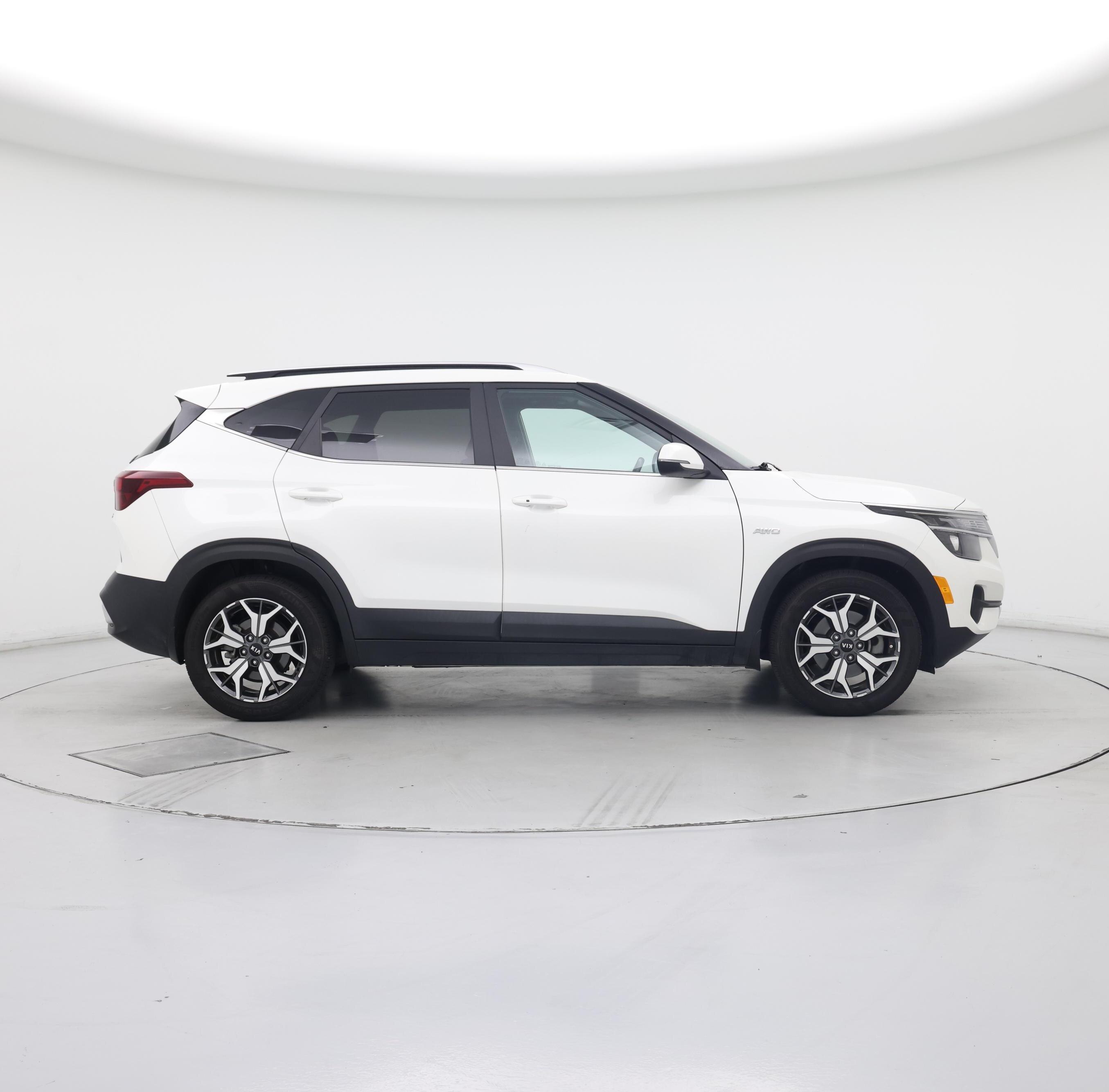 Thumbnail: 2021 Kia Seltos - 7