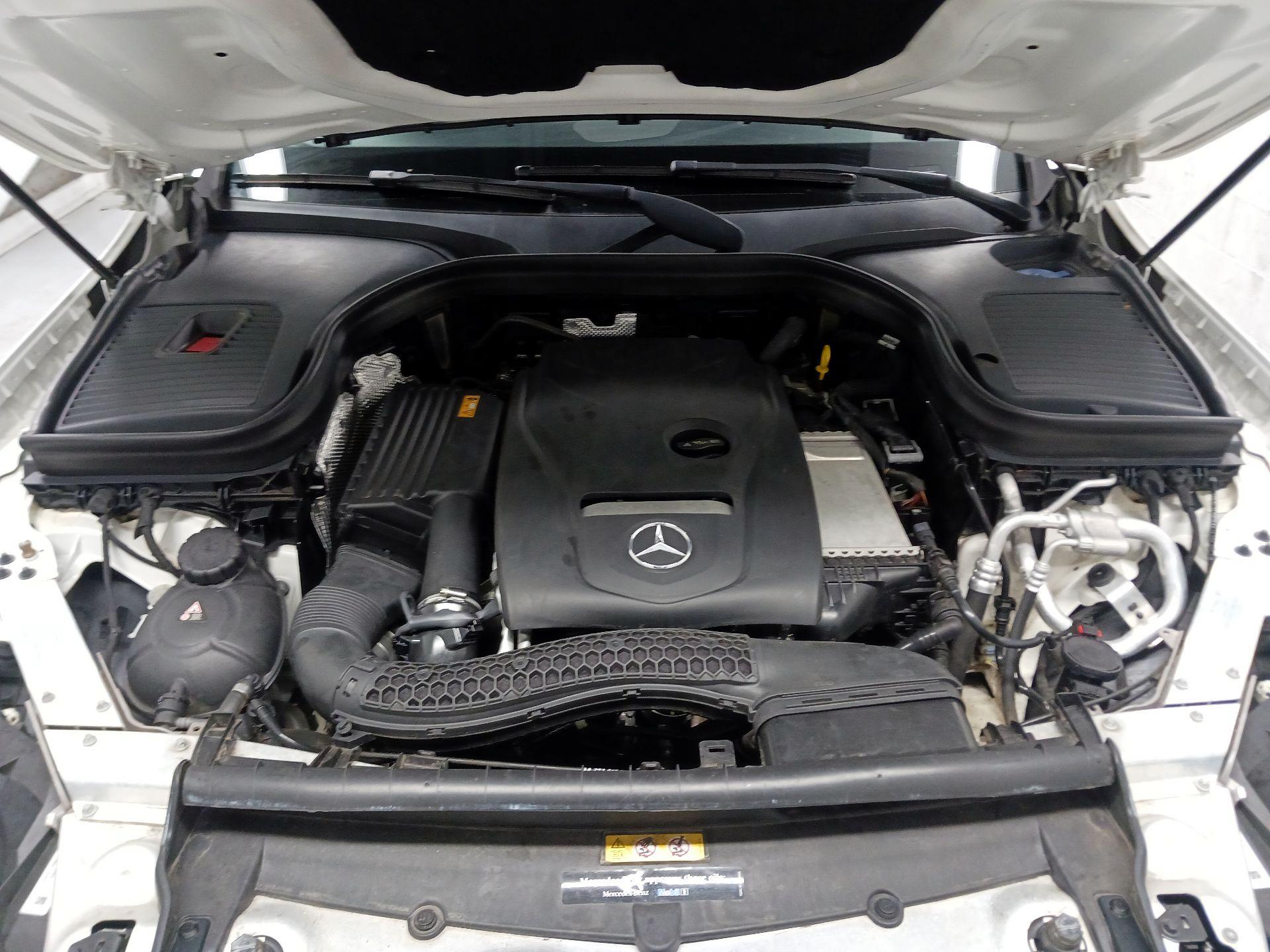 Thumbnail: 2019 Mercedes-Benz GLC - 20