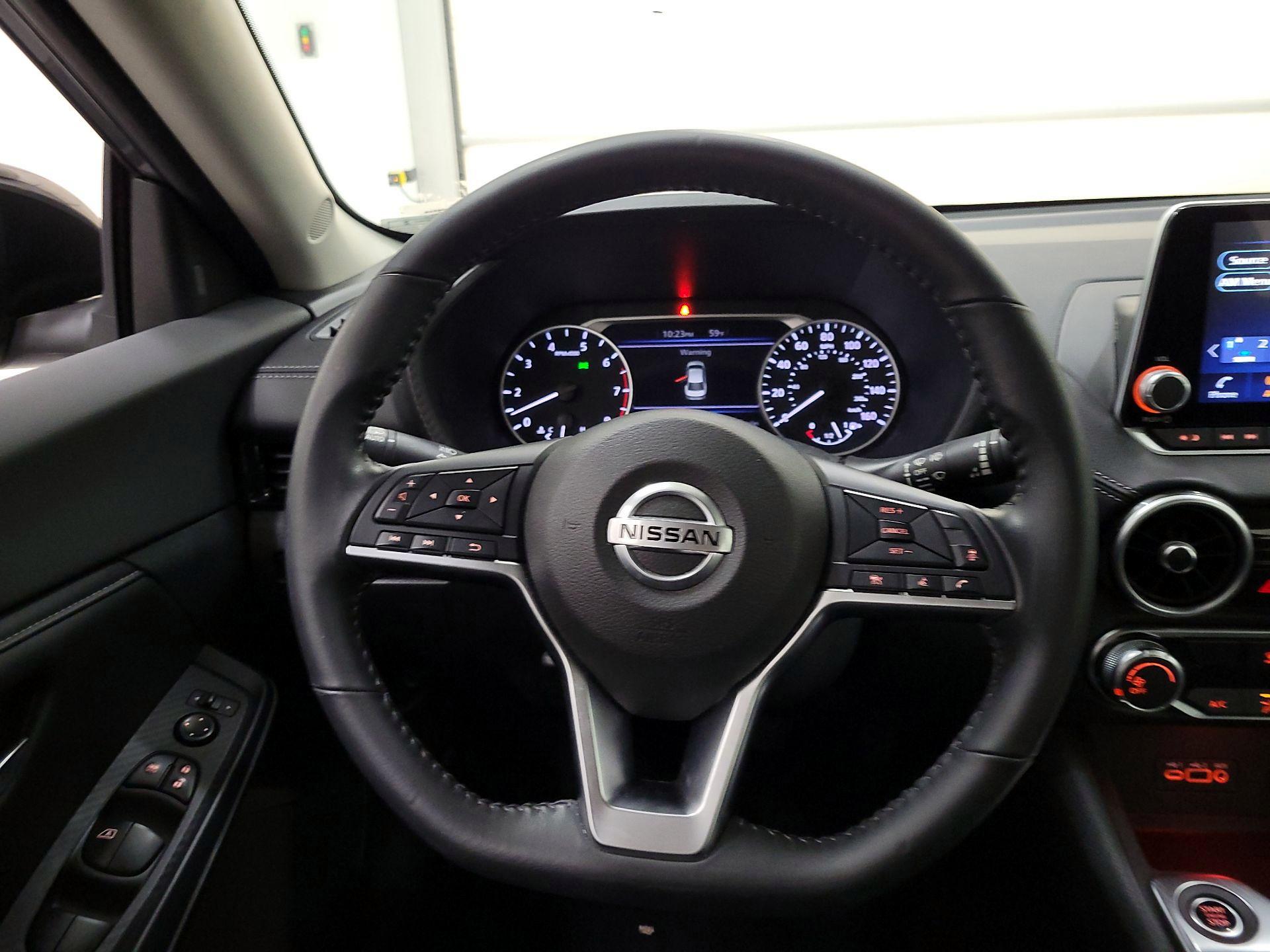 Thumbnail: 2023 Nissan Sentra - 10