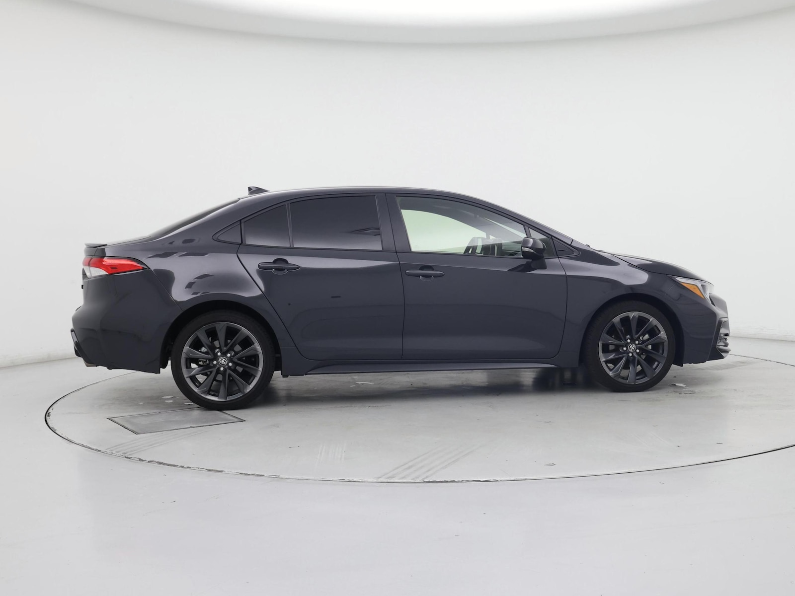 2026 Toyota Corolla SE - Photo 8