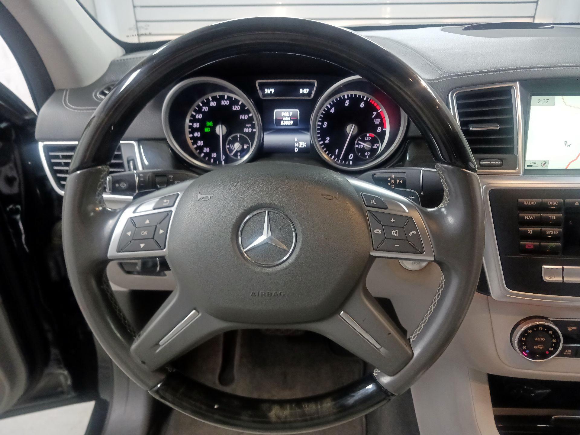 Thumbnail: 2016 Mercedes-Benz GL-Class - 10