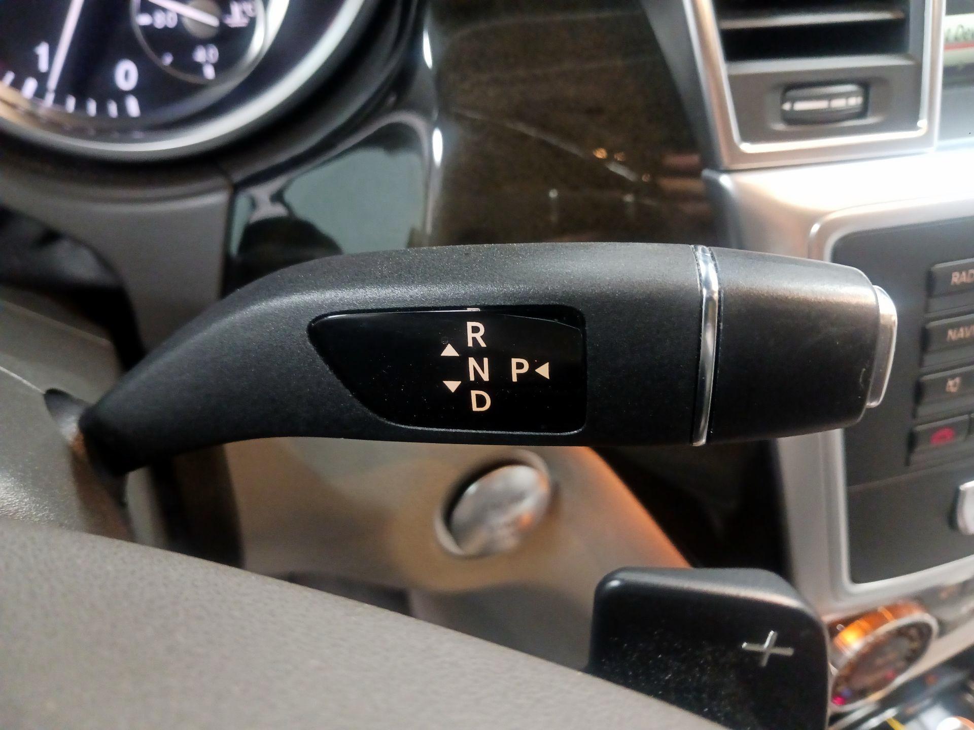 Thumbnail: 2016 Mercedes-Benz GL-Class - 18
