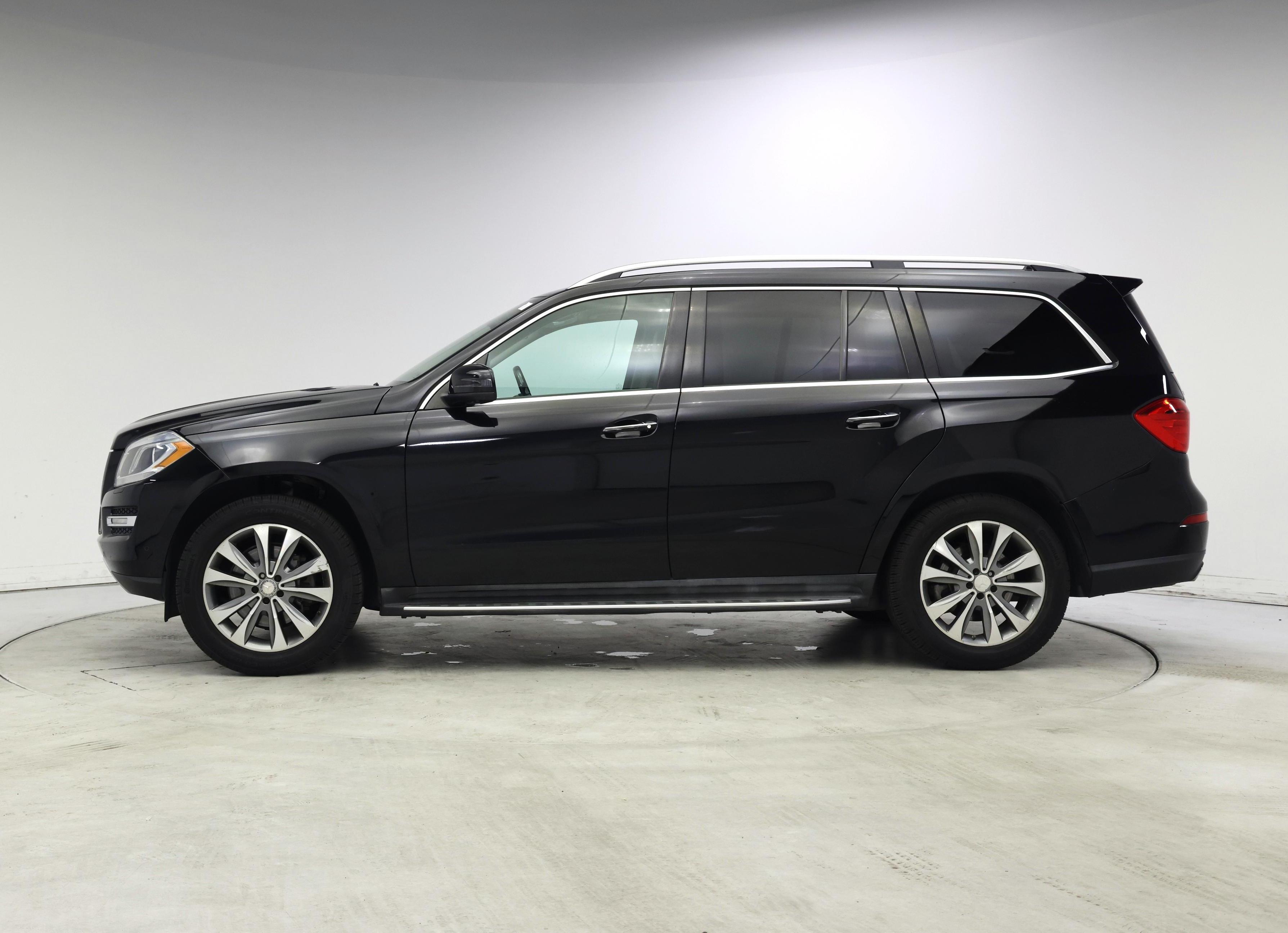 Thumbnail: 2016 Mercedes-Benz GL-Class - 3