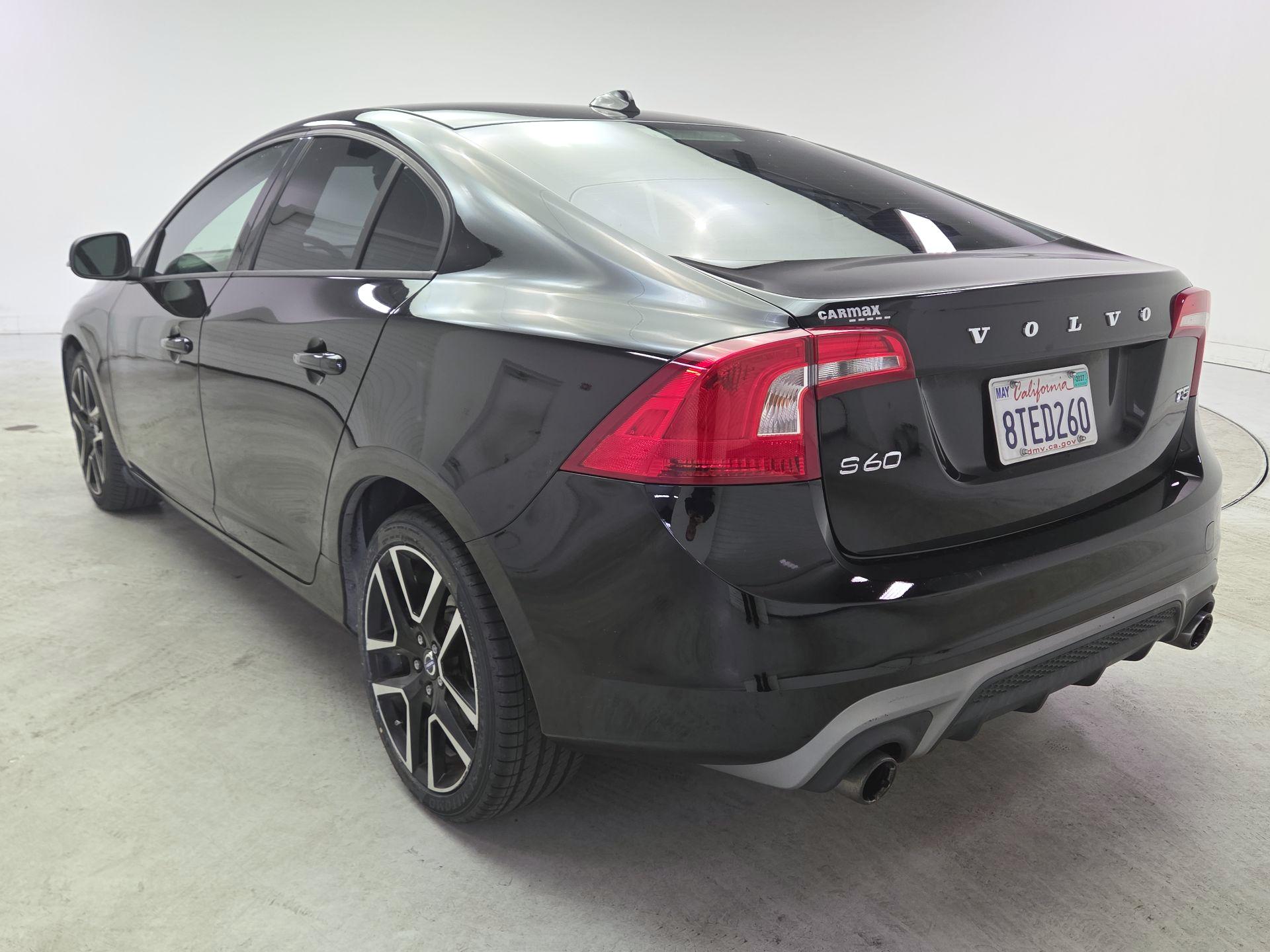 Thumbnail: 2017 Volvo S60 - 7