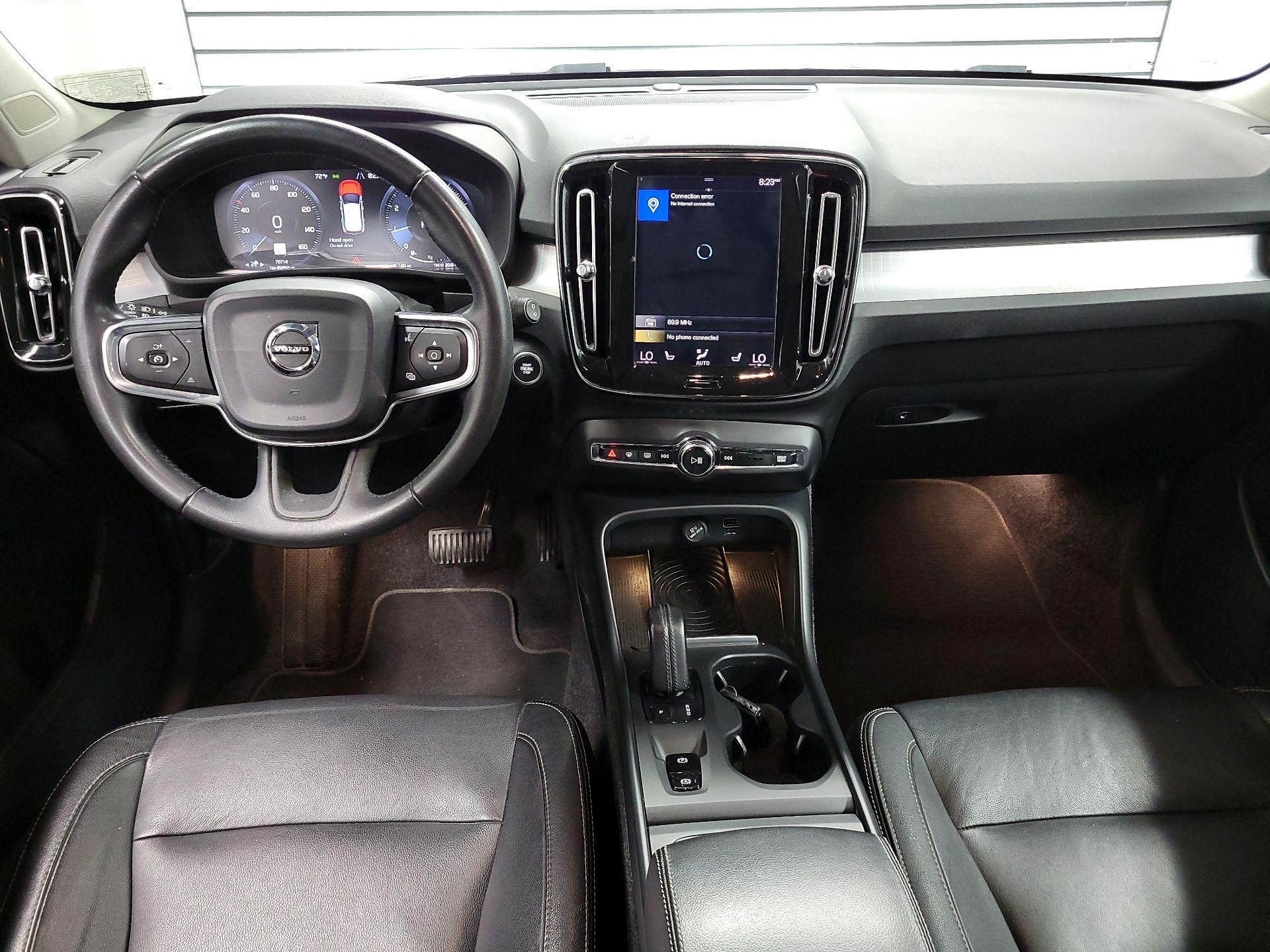Thumbnail: 2019 Volvo XC40 - 9