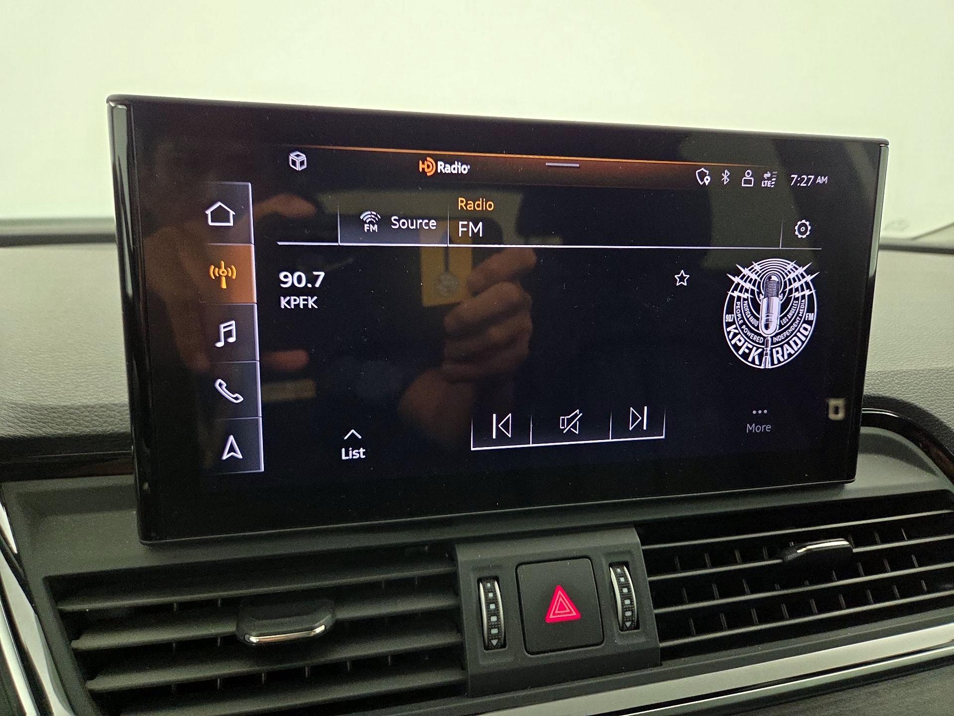 Thumbnail: 2023 Audi Q5 - 15