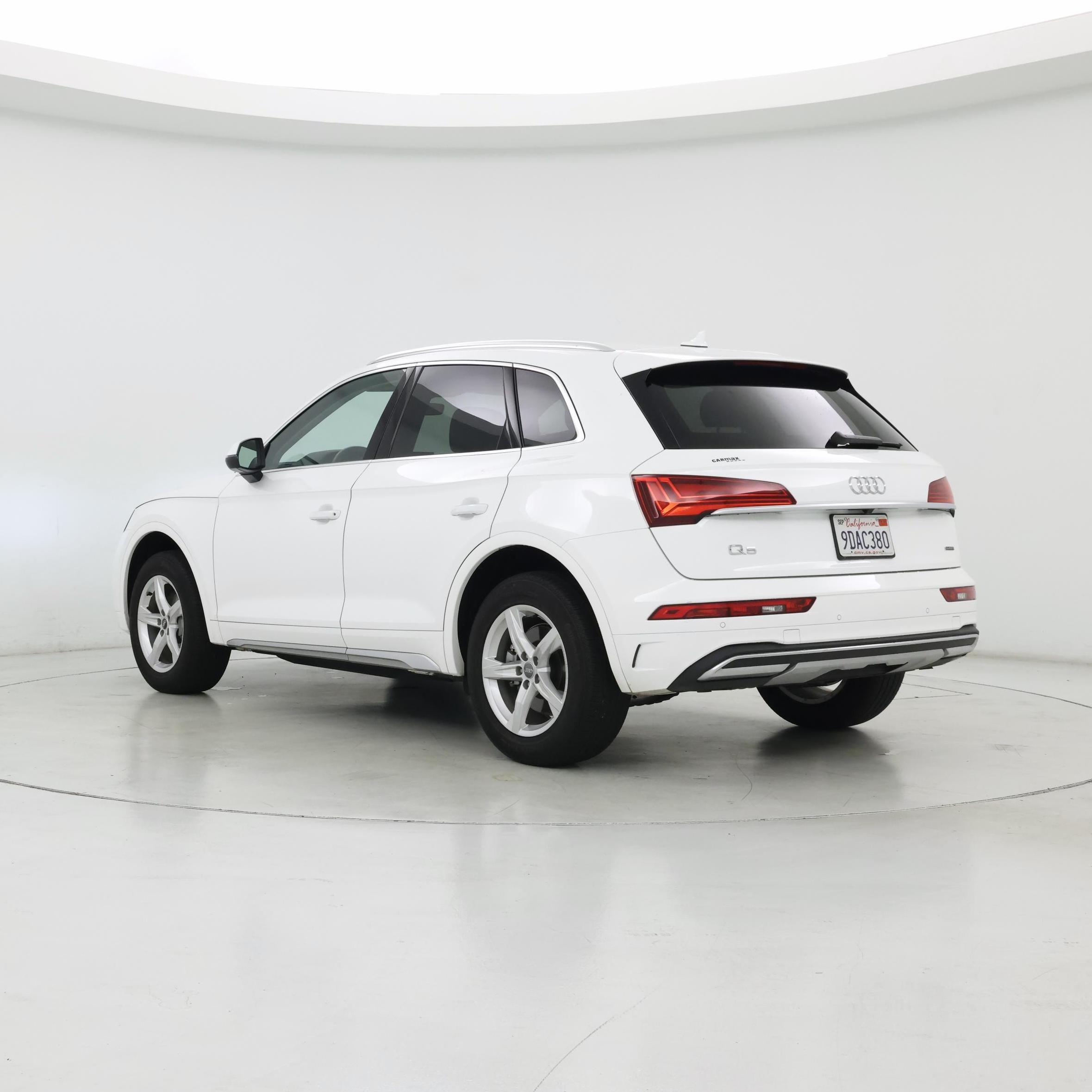 Thumbnail: 2023 Audi Q5 - 2