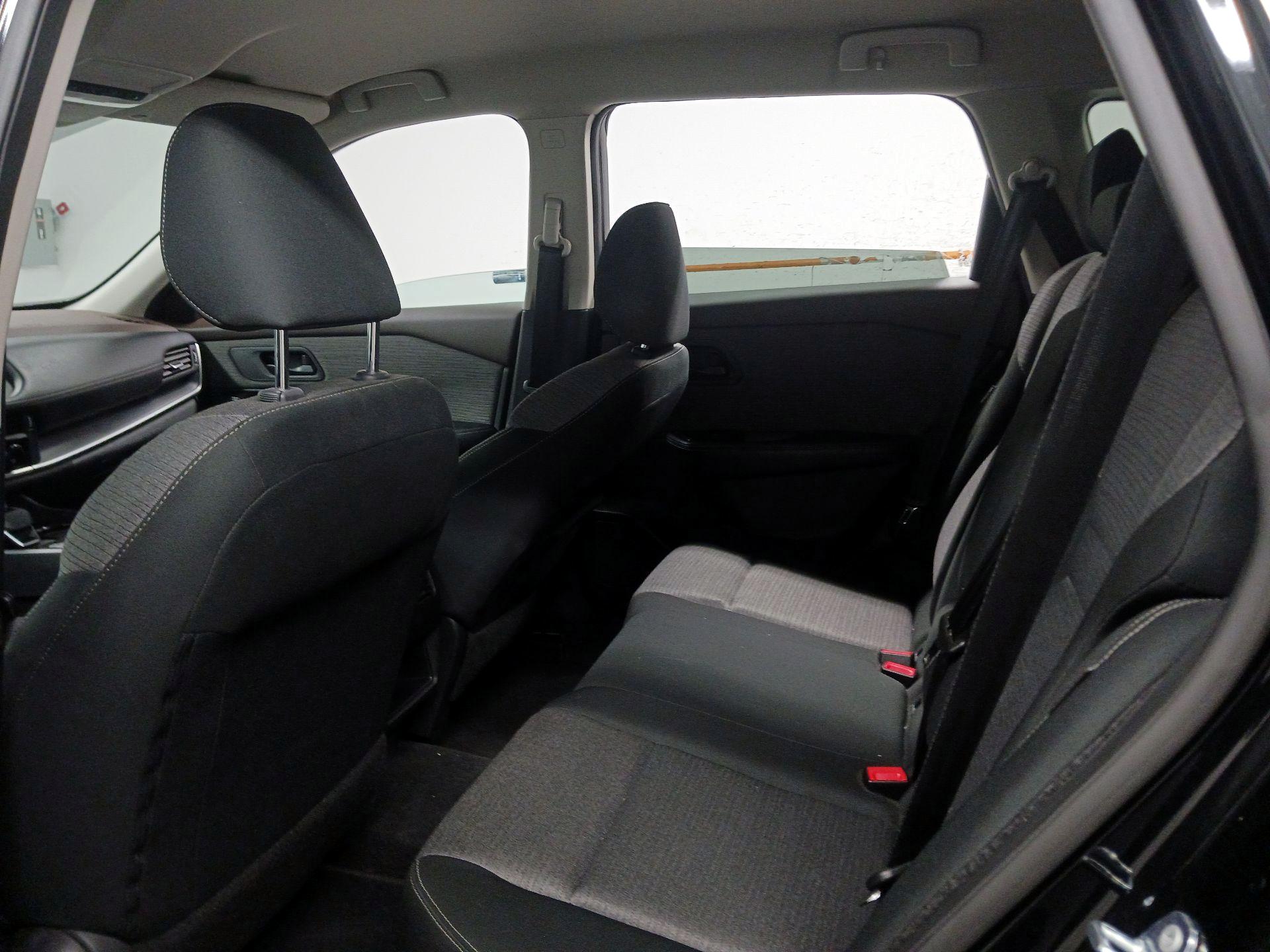Thumbnail: 2021 Nissan Rogue - 17