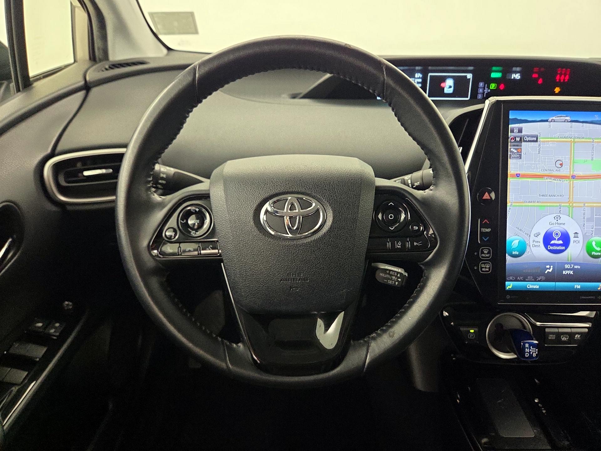 Thumbnail: 2021 Toyota Prius Prime - 10