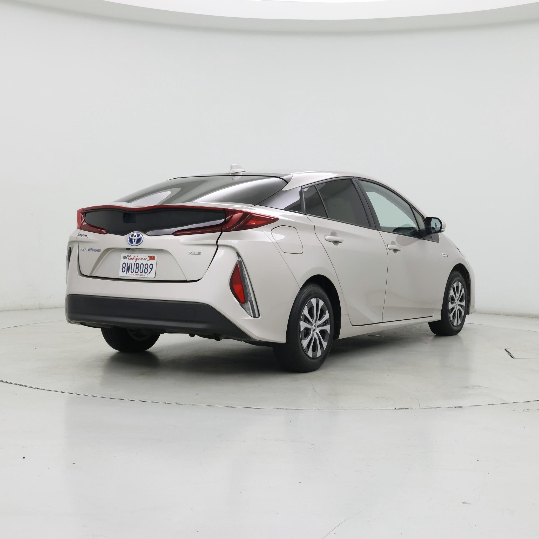 Thumbnail: 2021 Toyota Prius Prime - 8