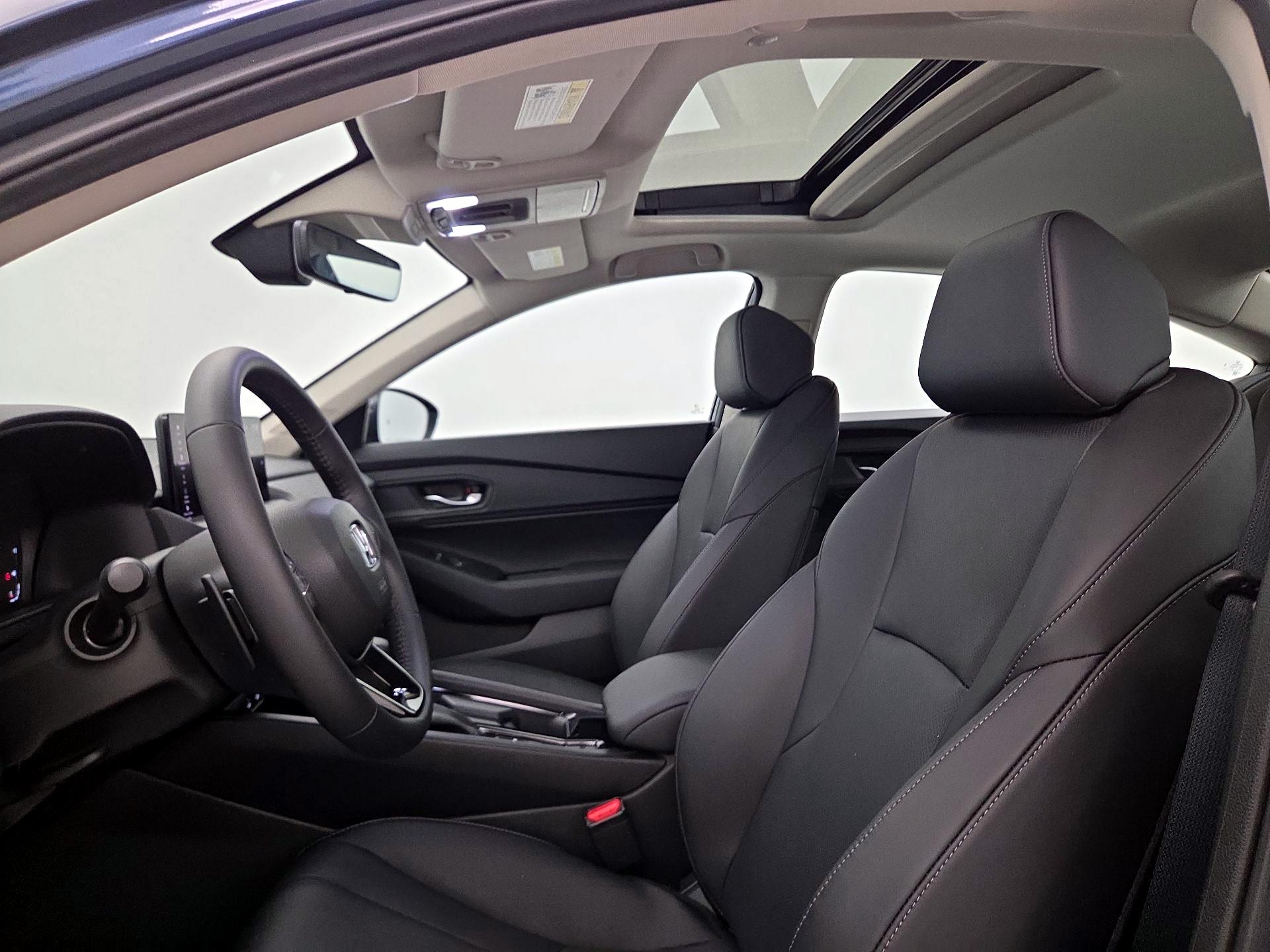Thumbnail: 2025 Honda Accord - 18