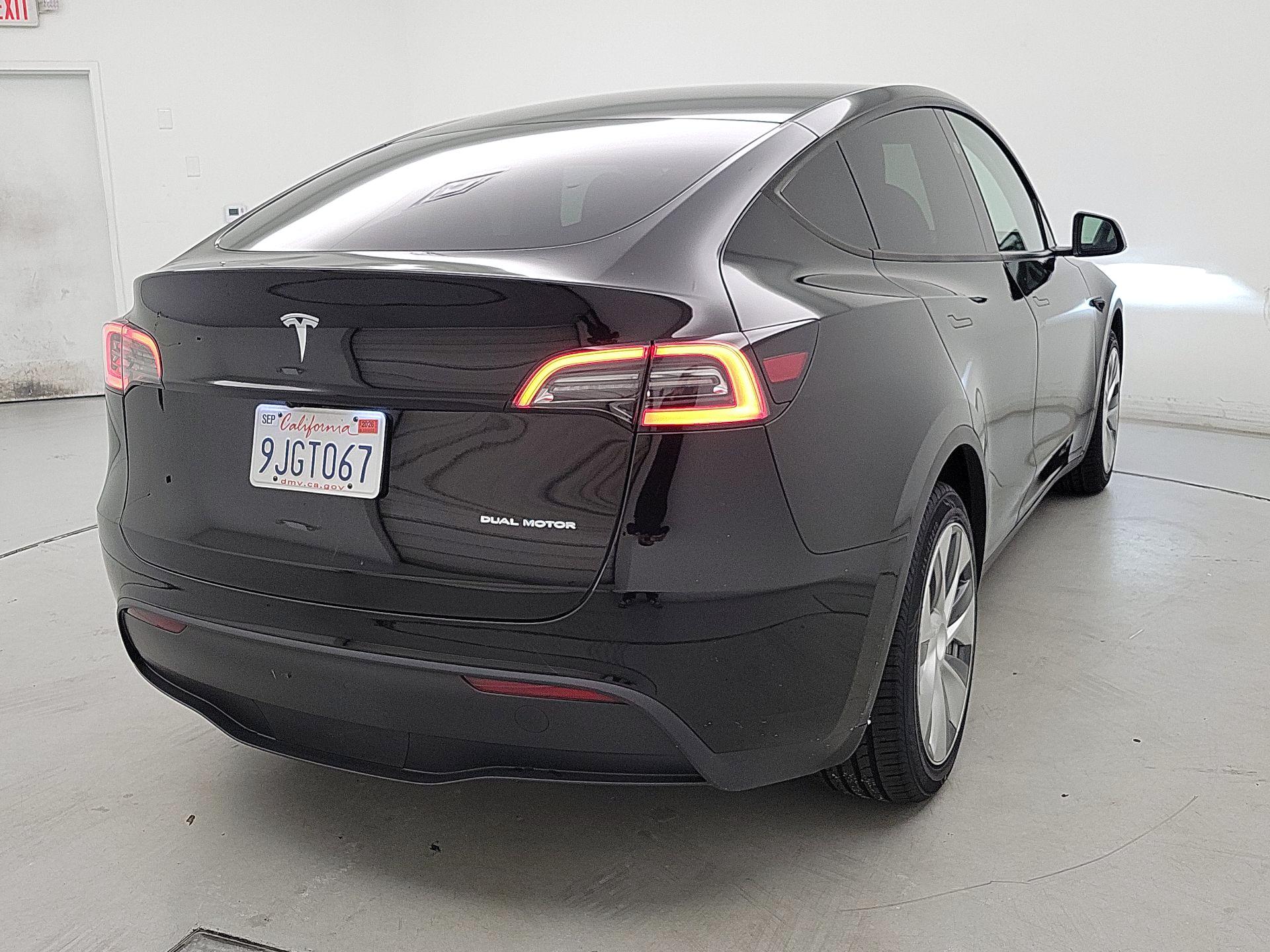 Thumbnail: 2023 Tesla Model Y - 5