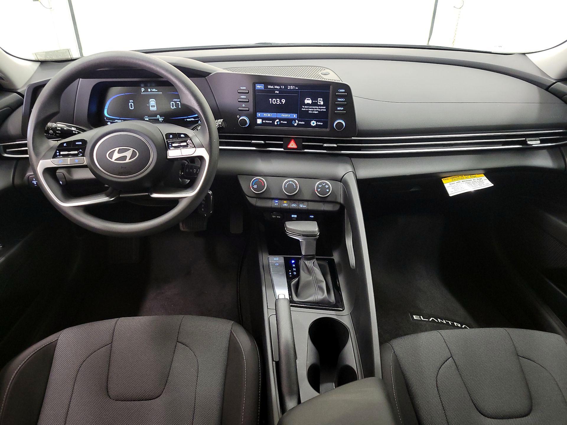 Thumbnail: 2024 Hyundai Elantra - 9