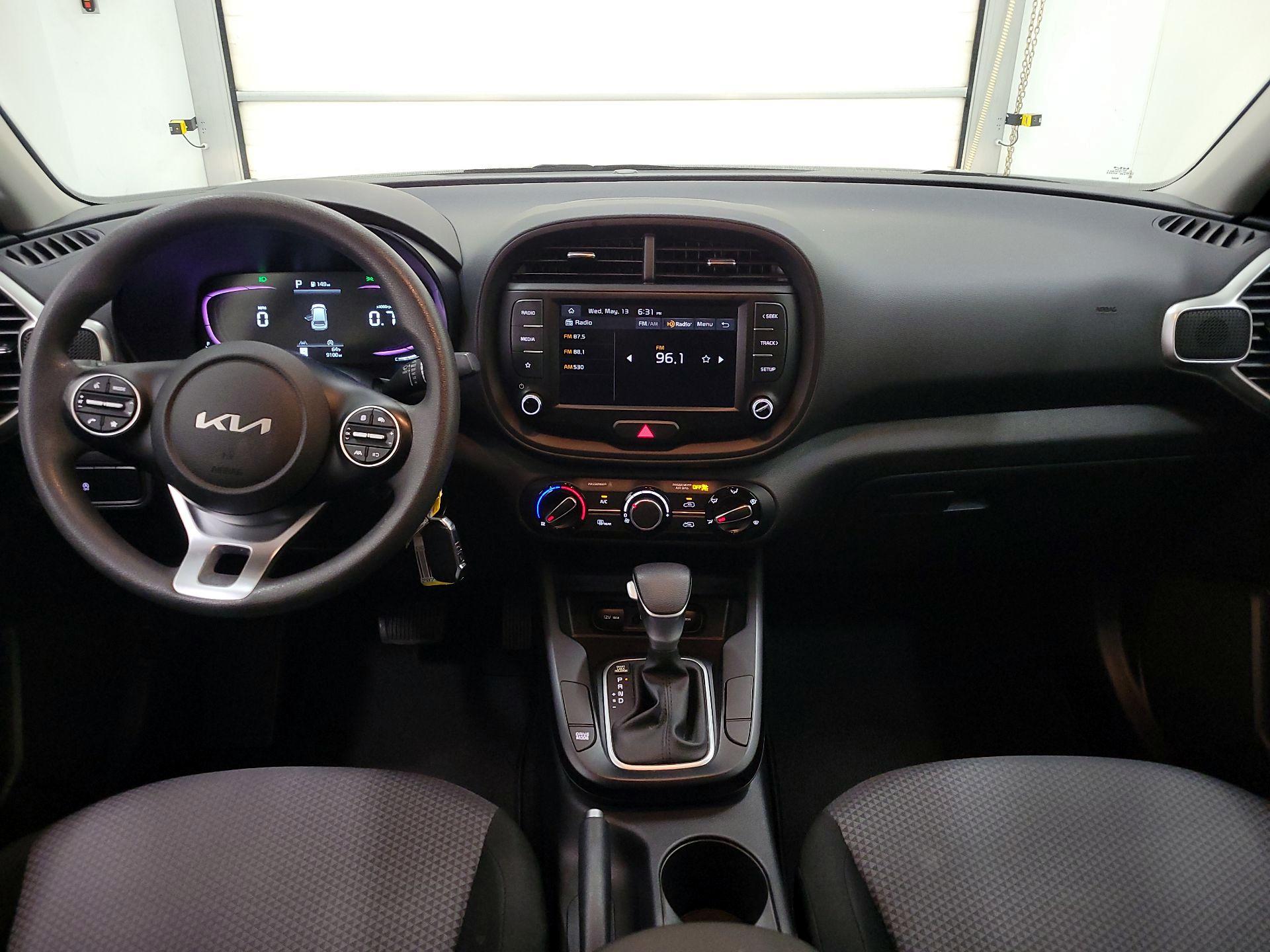 Thumbnail: 2023 Kia Soul - 9