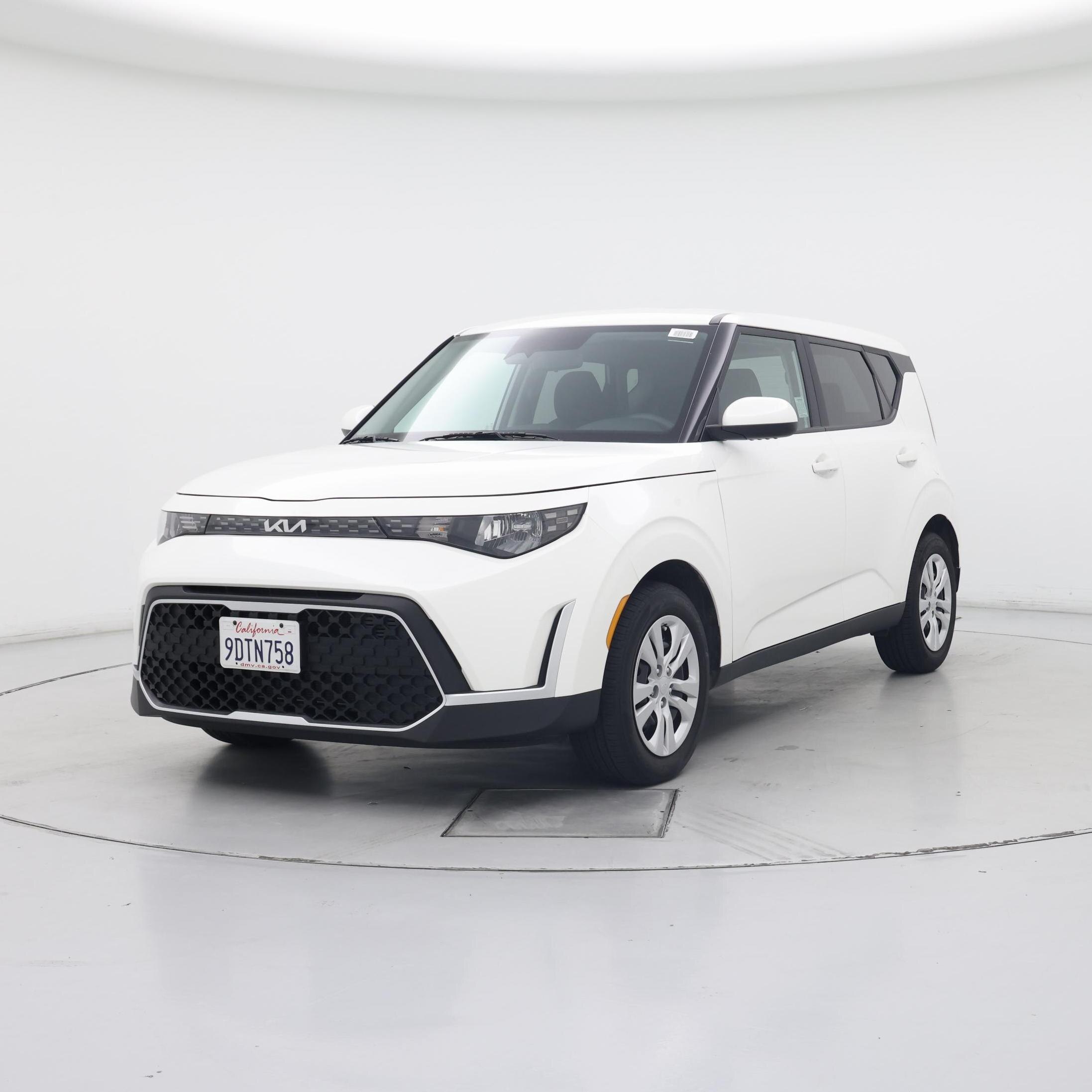 Thumbnail: 2023 Kia Soul - 4