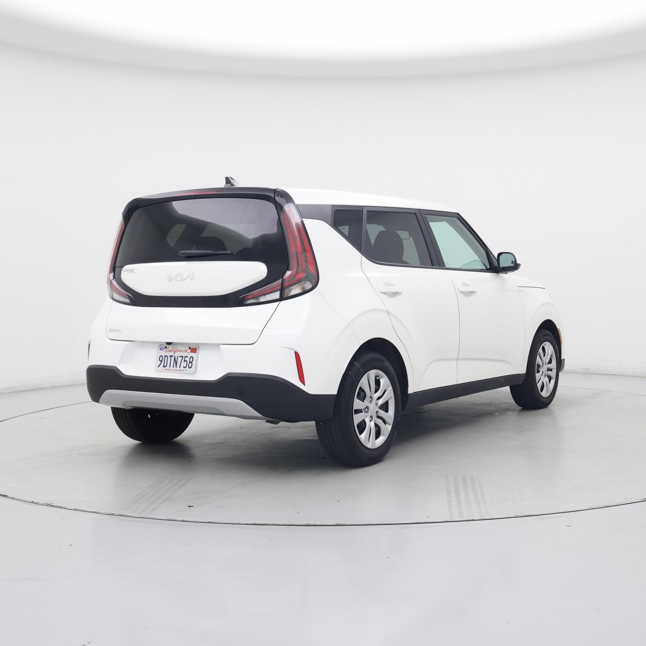 Thumbnail: 2023 Kia Soul - 8