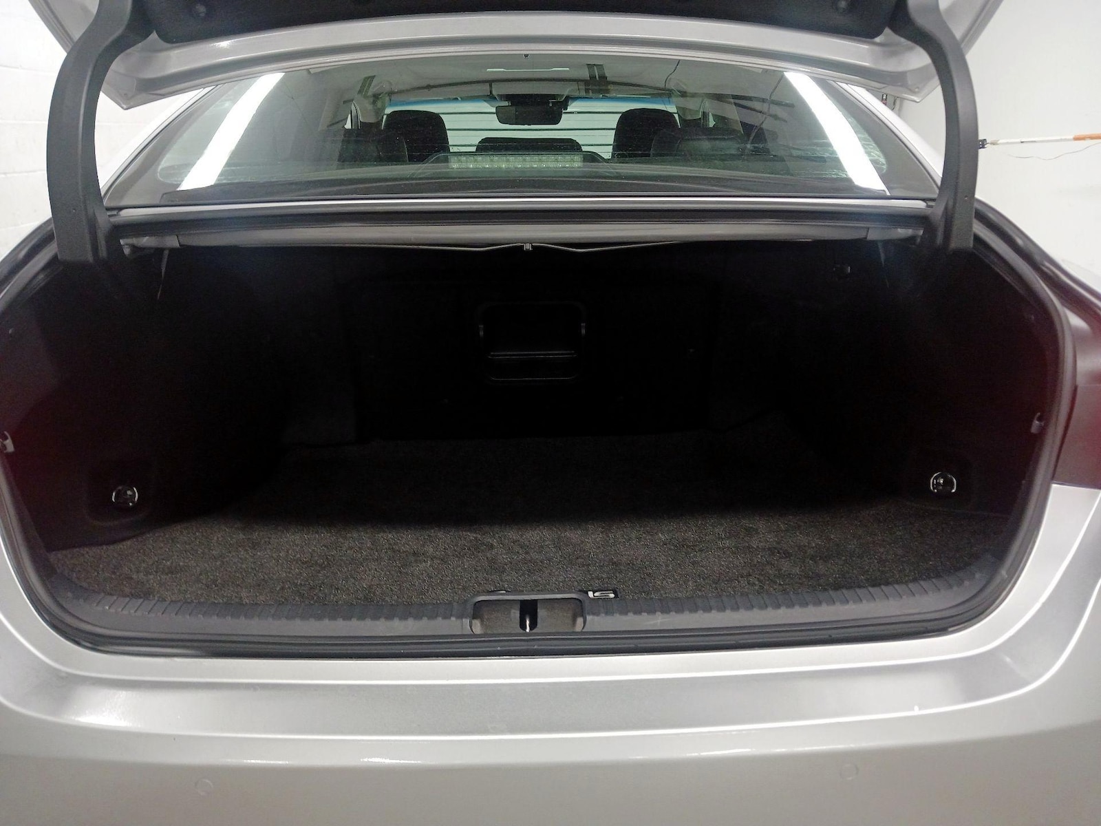 2019 Lexus ES 350 - Photo 17