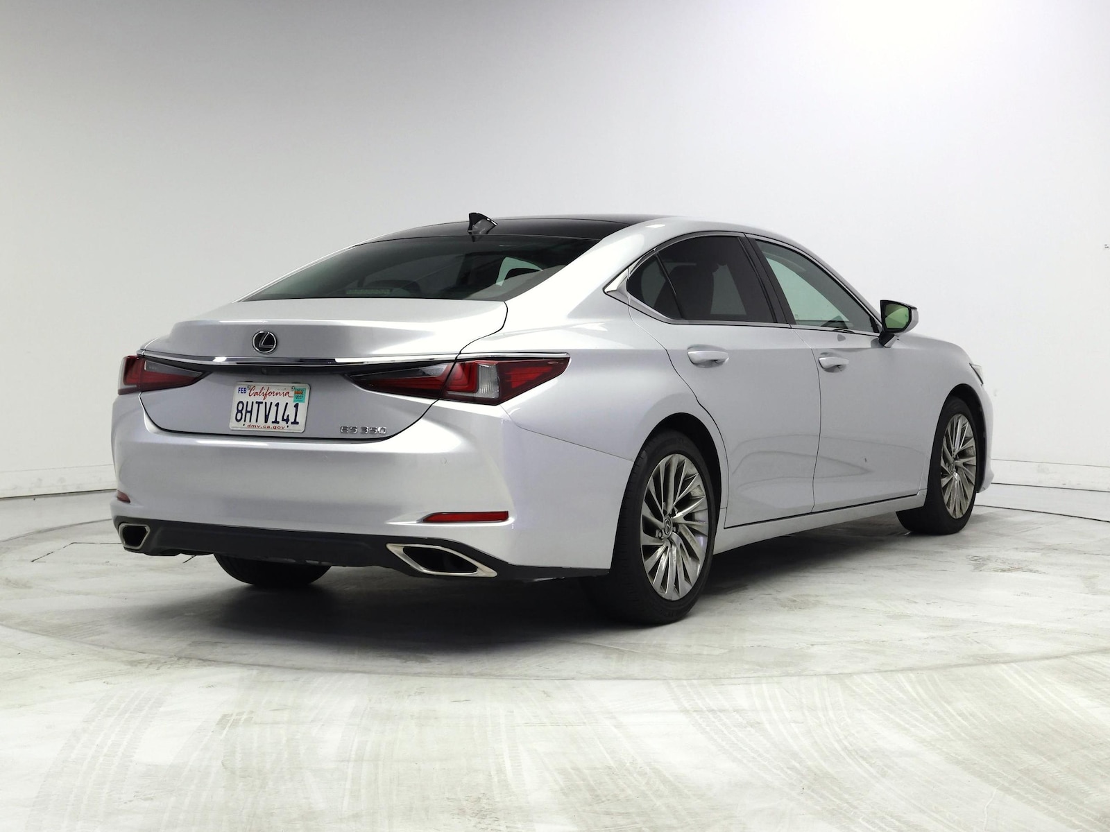 2019 Lexus ES 350 - Photo 9