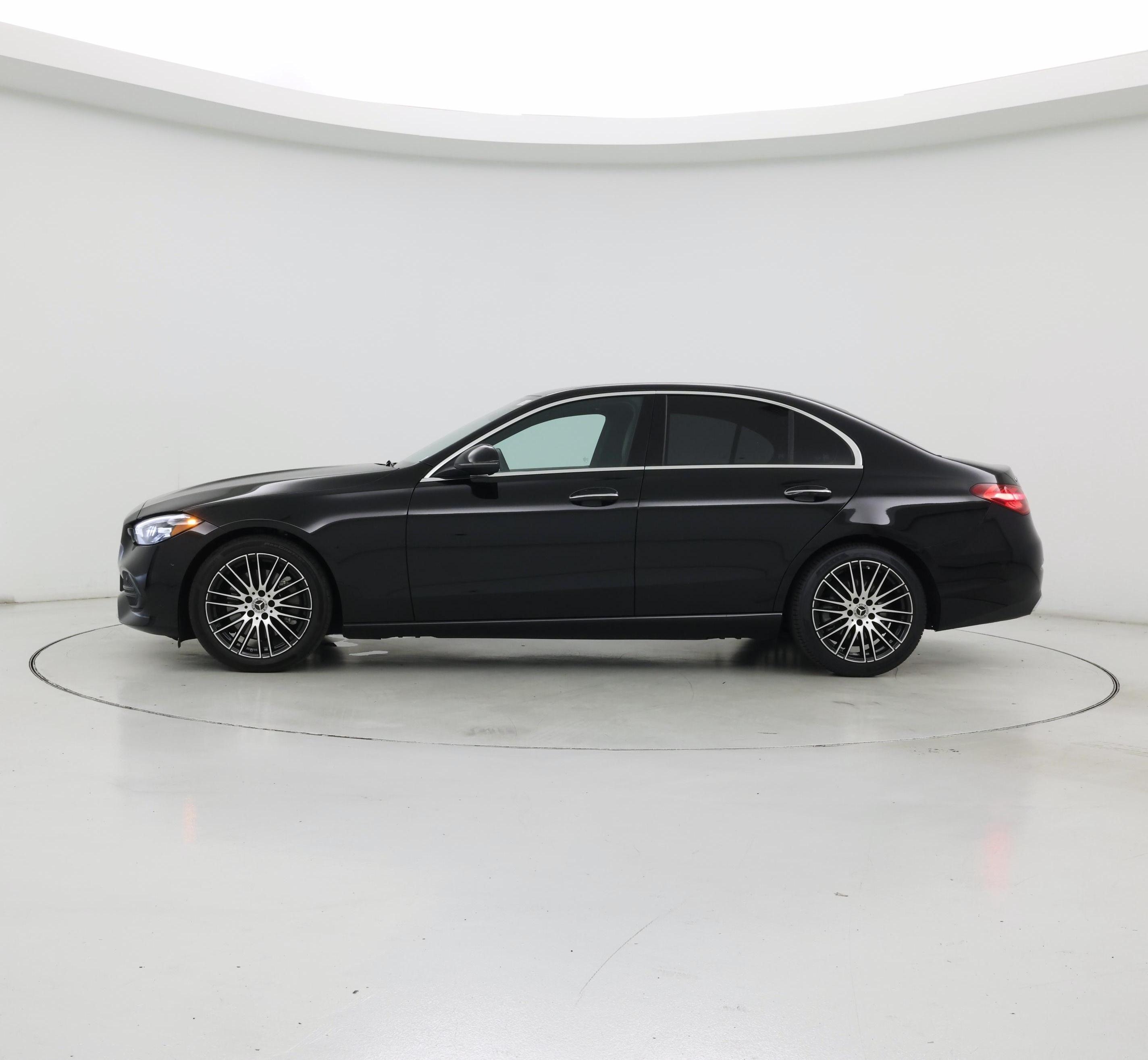 Thumbnail: 2024 Mercedes-Benz C-Class - 3