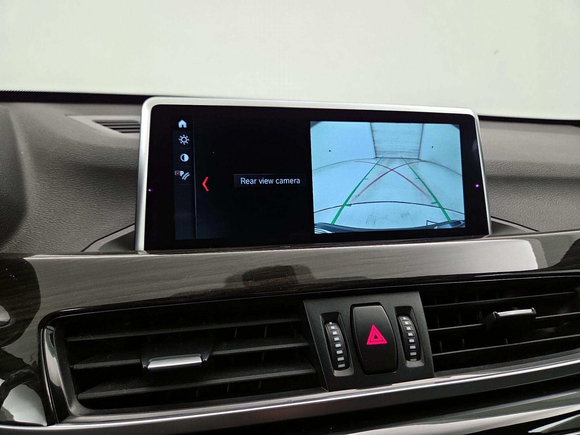 Thumbnail: 2018 BMW X1 - 15