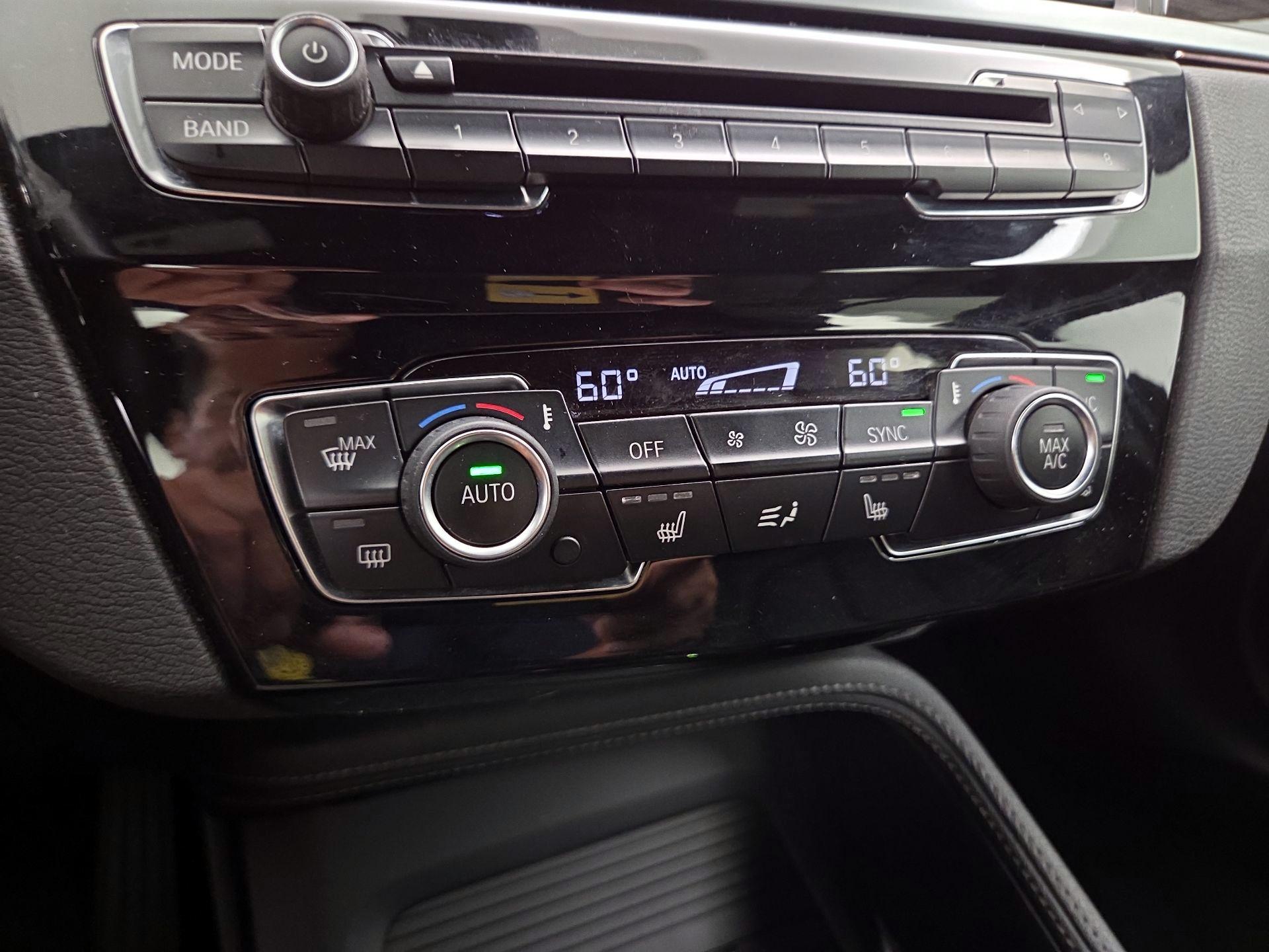 Thumbnail: 2018 BMW X1 - 17