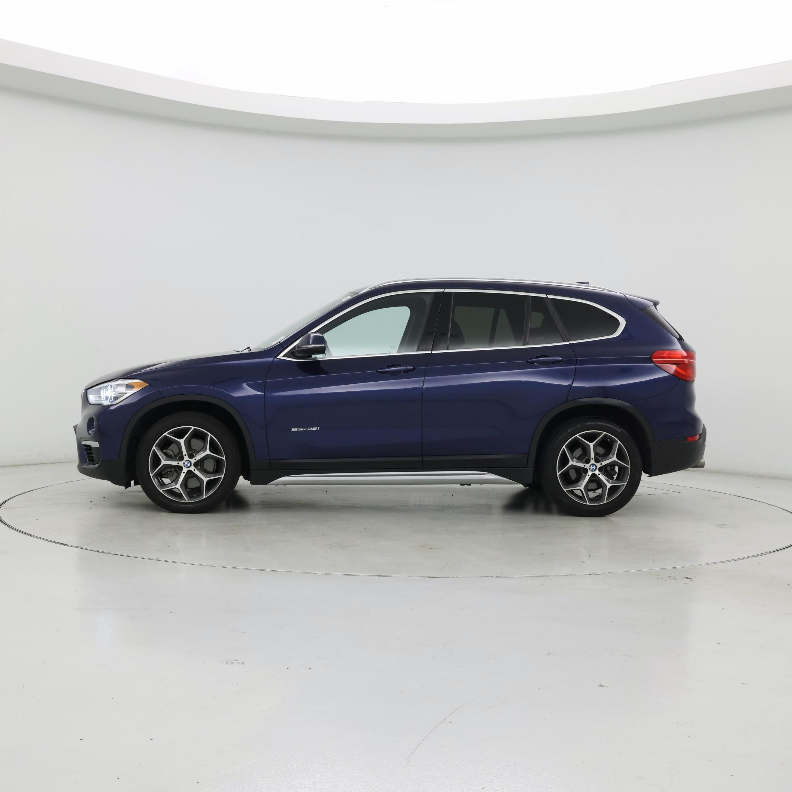 Thumbnail: 2018 BMW X1 - 3