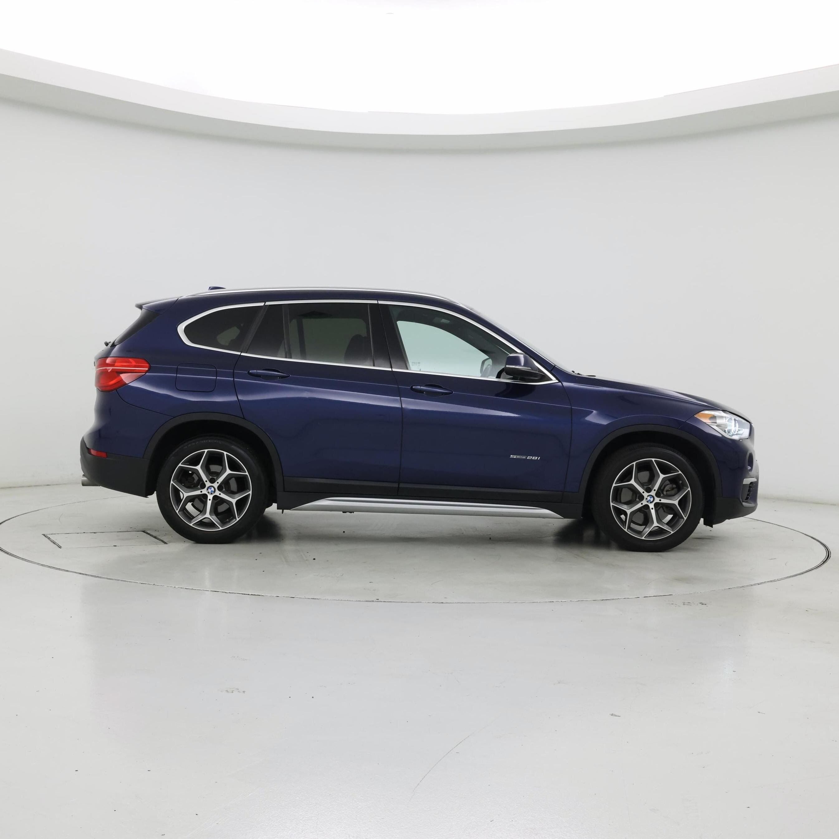 Thumbnail: 2018 BMW X1 - 7