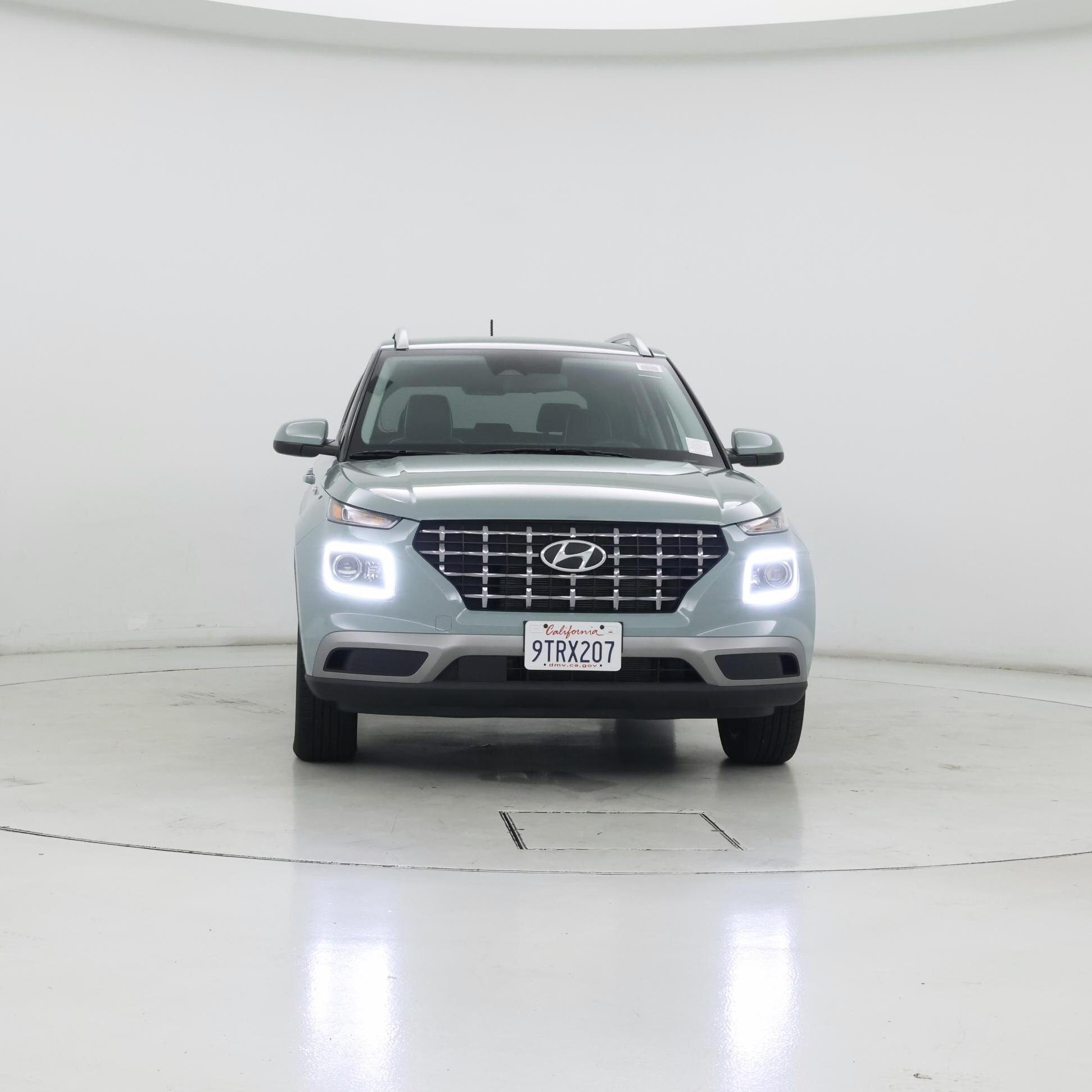 Thumbnail: 2025 Hyundai Venue - 5
