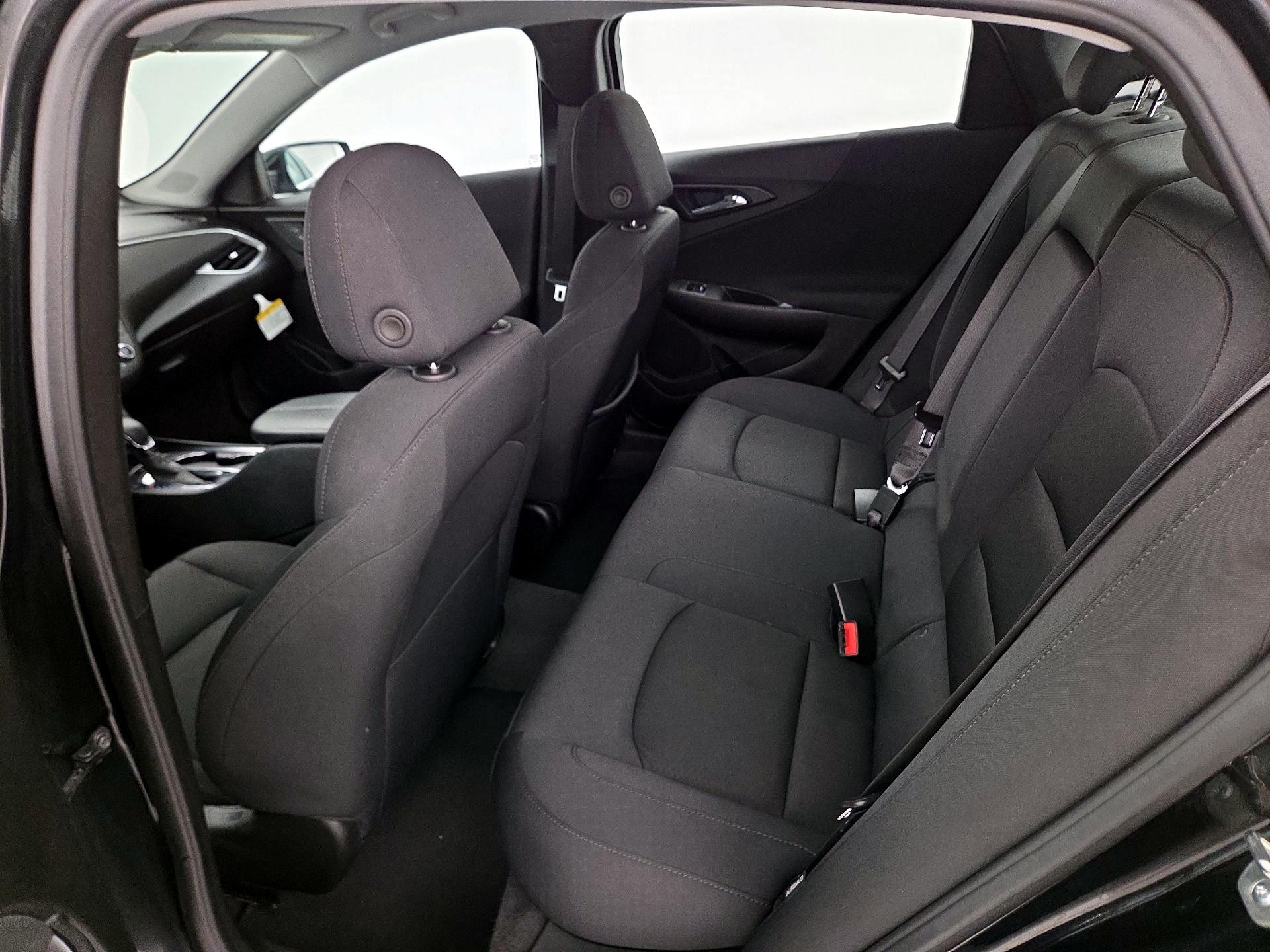 Thumbnail: 2024 Chevrolet Malibu - 19