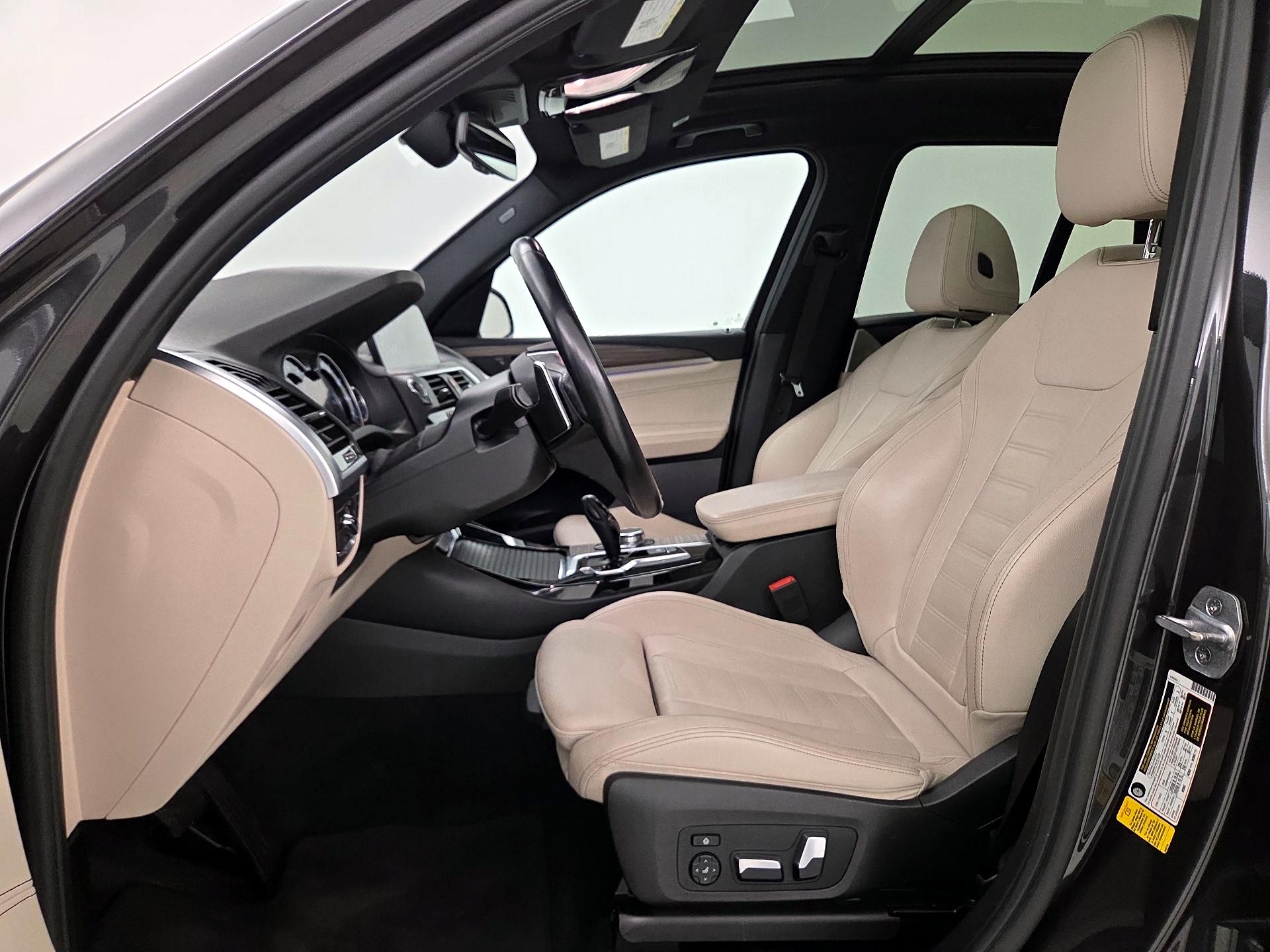 Thumbnail: 2019 BMW X3 - 11